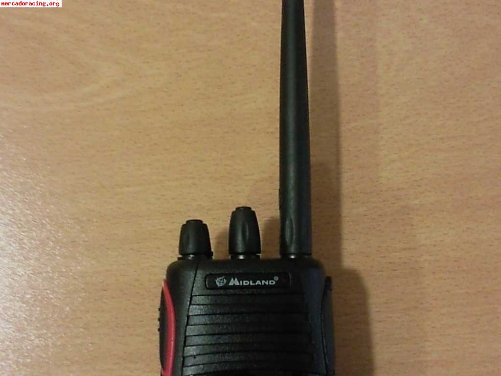 Se vende walkie talkie nuevo a estrenar !!! 115€