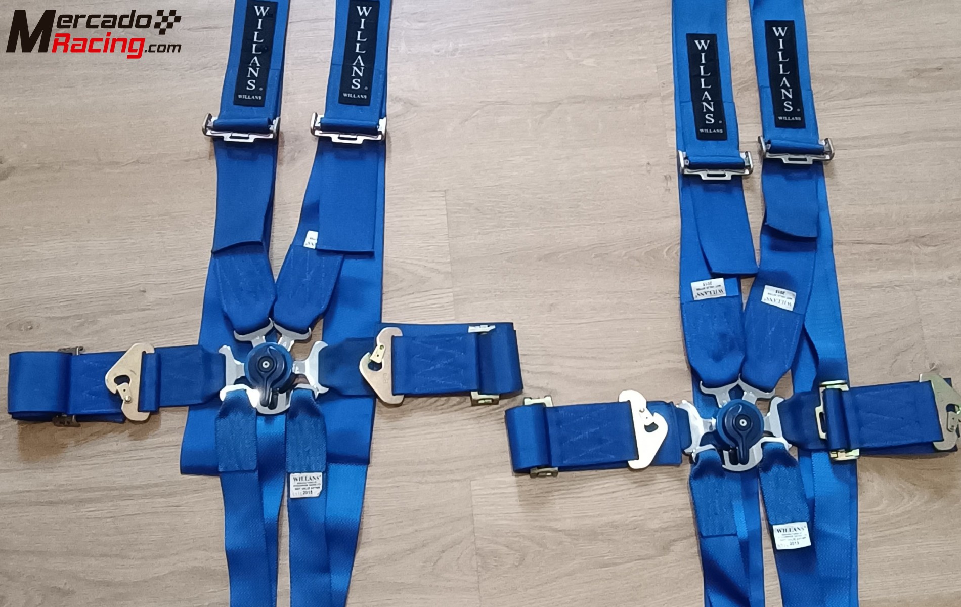 Se venden  2 arneses  de 6 puntos willans.