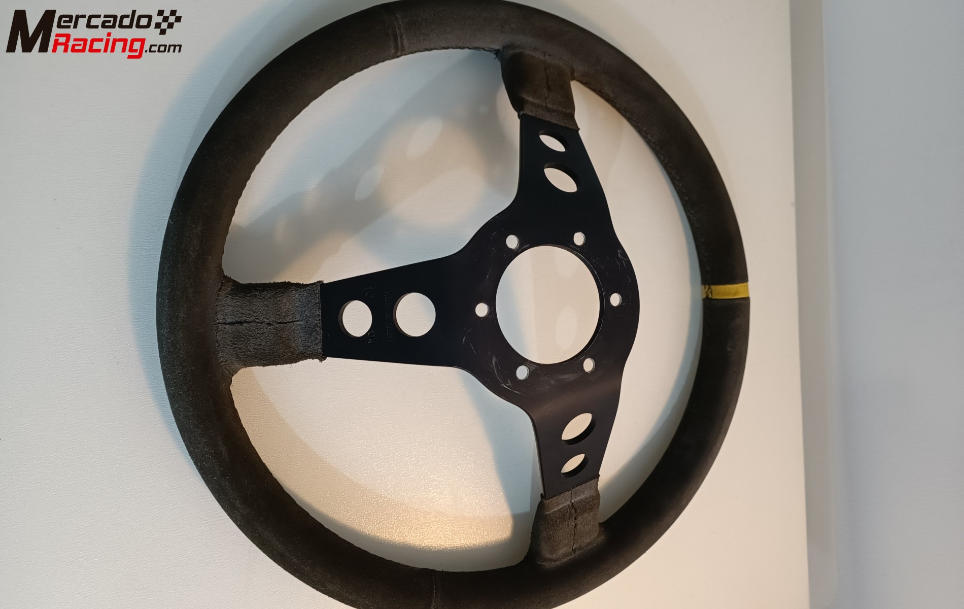 Se vende volante oreca.