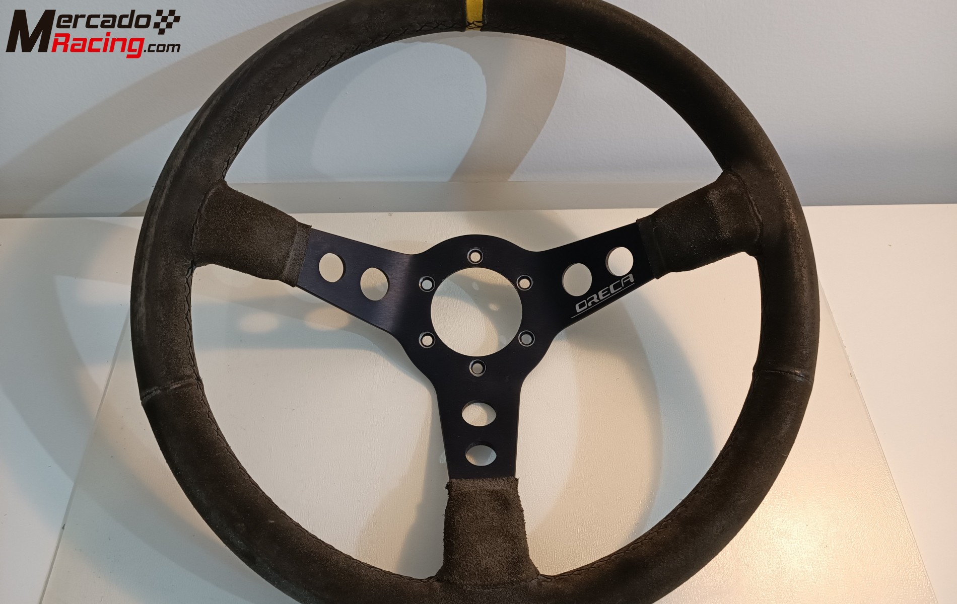 Se vende volante oreca.