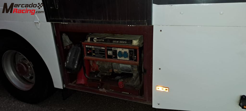 Camion asistencia competicion 