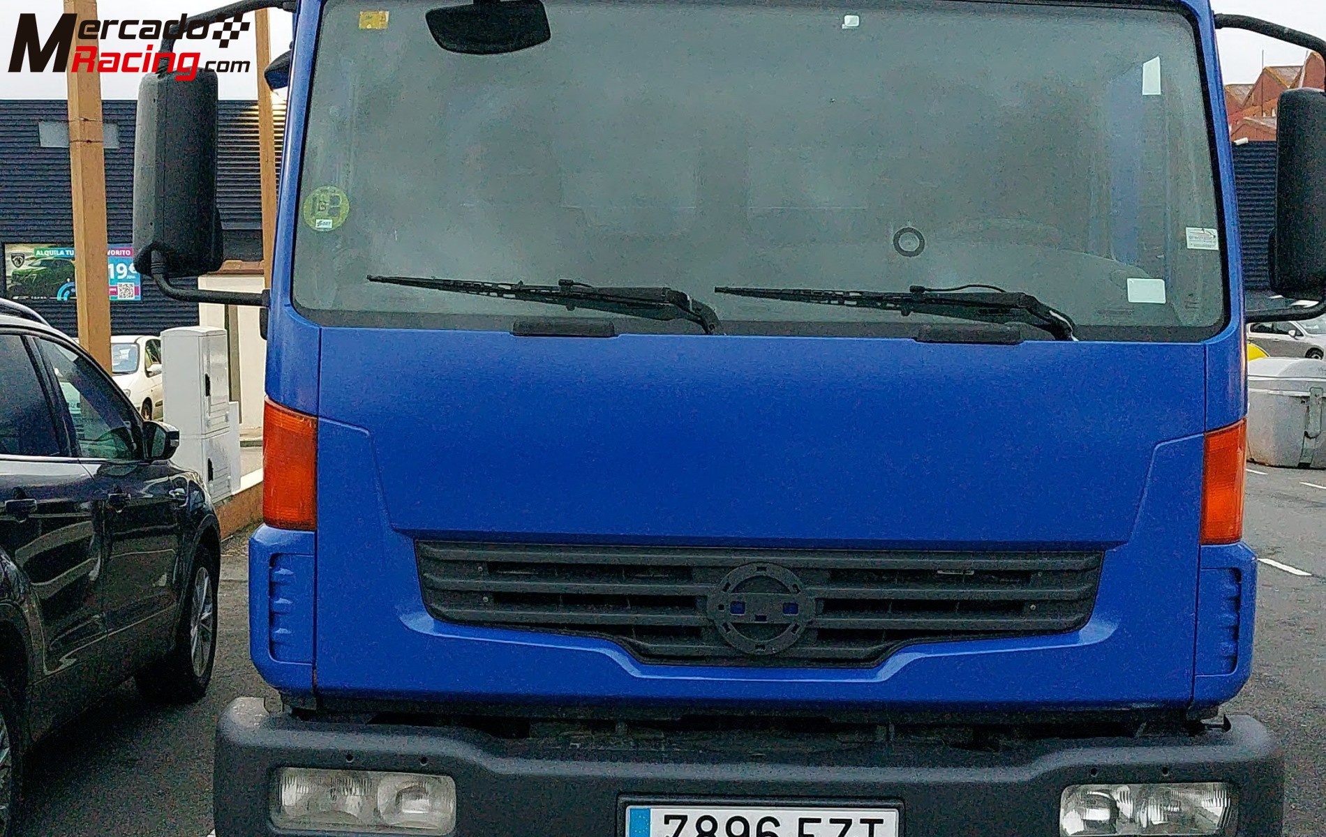 Camion nissan atleon