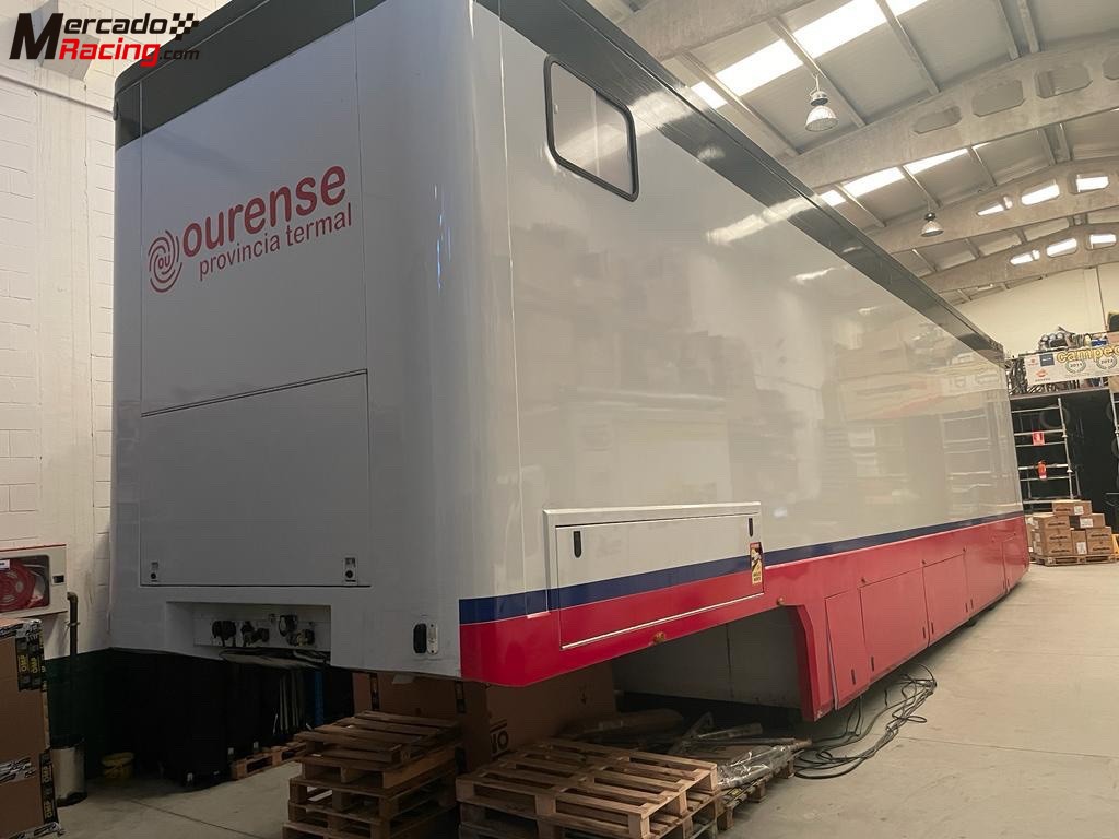 Semiremolque para asistencia y transporte