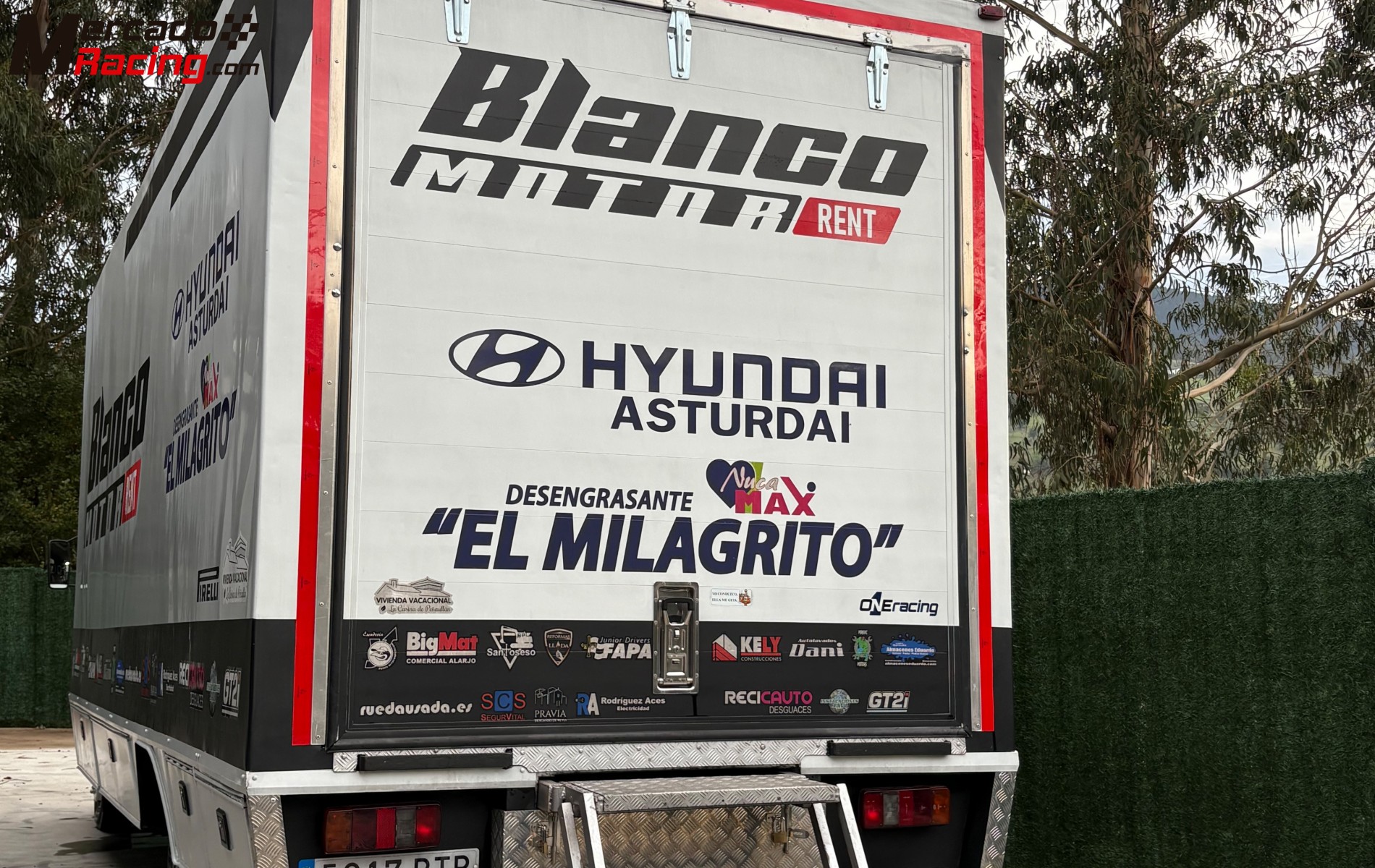 Camión asistencia/vivienda