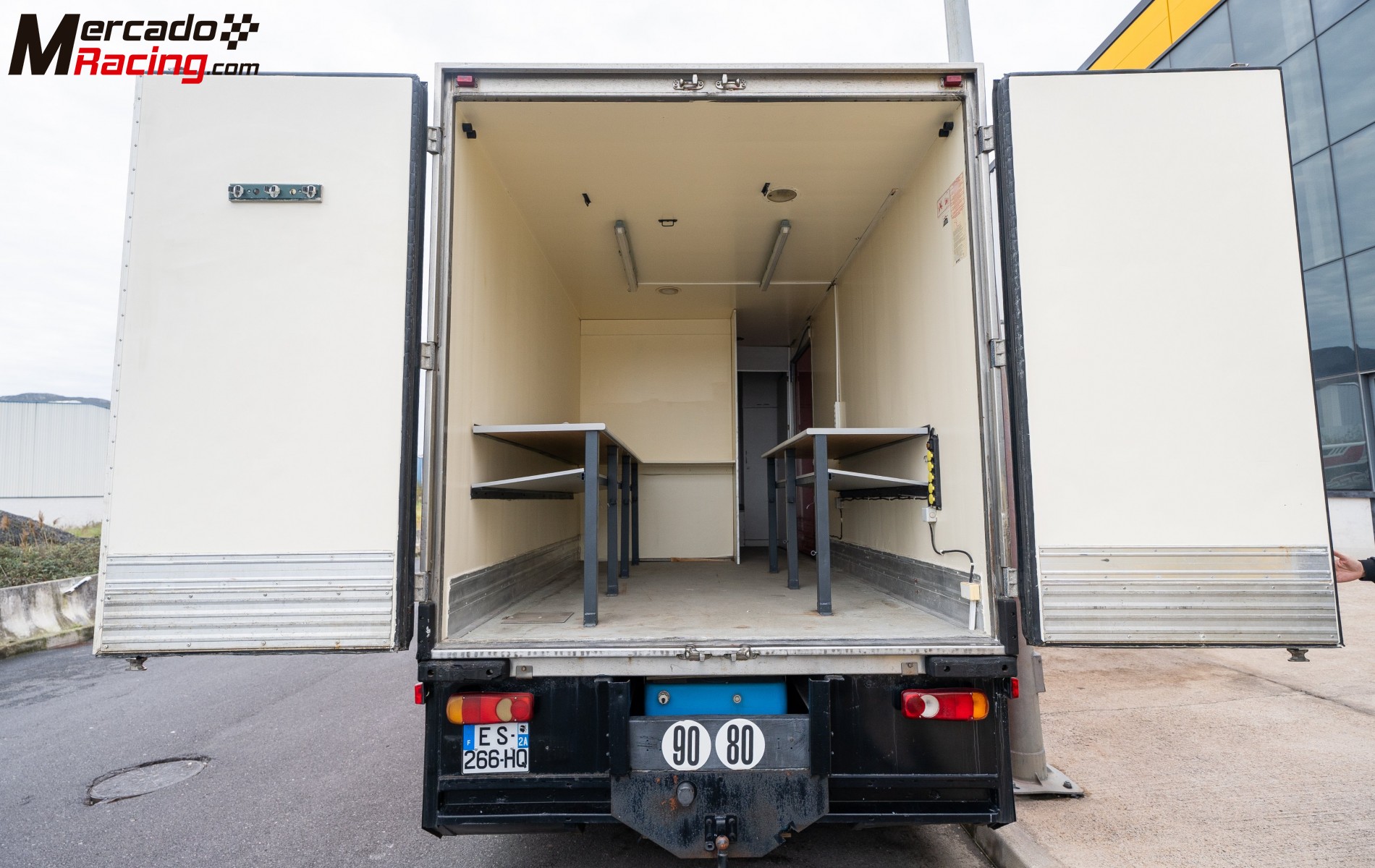 Renault midlum 180 camion/asistencia