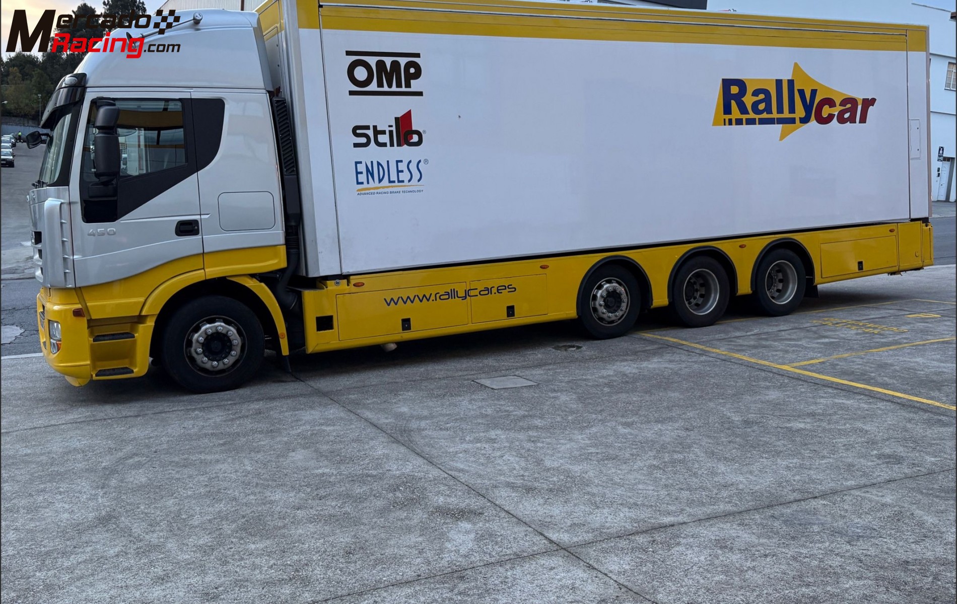 Camion asistencia iveco