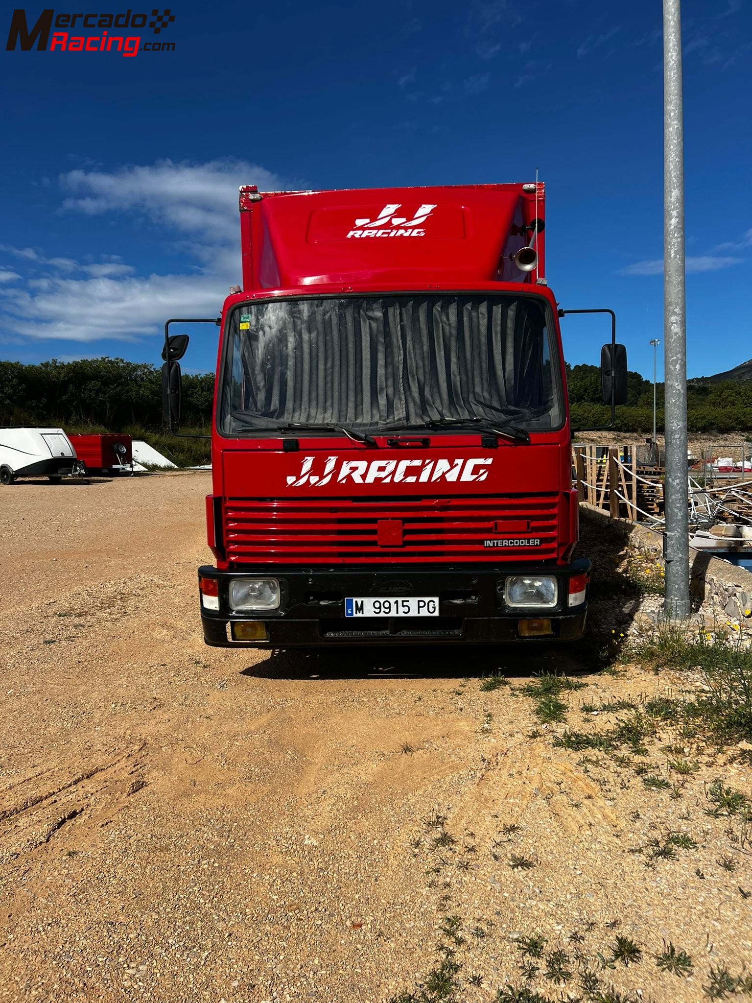 Camión volvo fl6