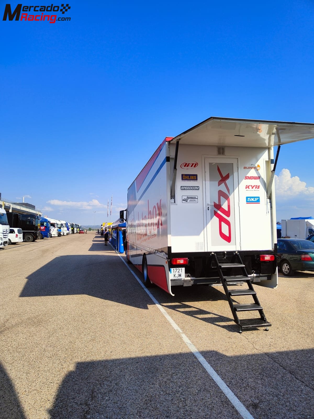 Camión taller-vivienda