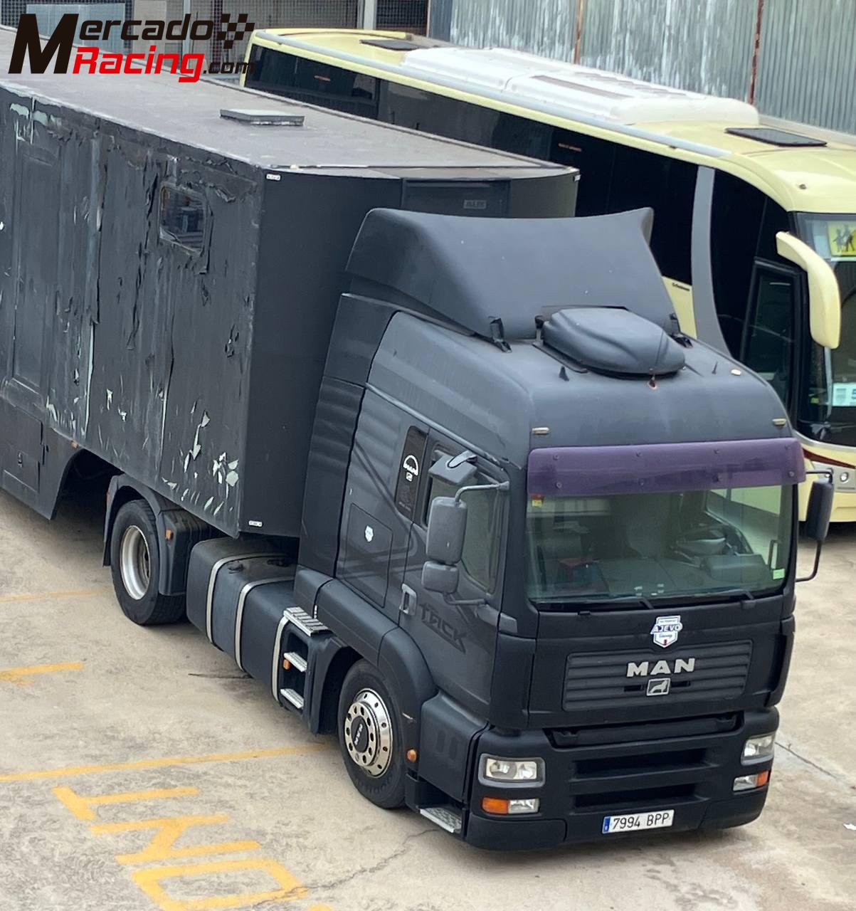 Camion man 460 + semirremolque taller-vivienda para carreras motos/quads