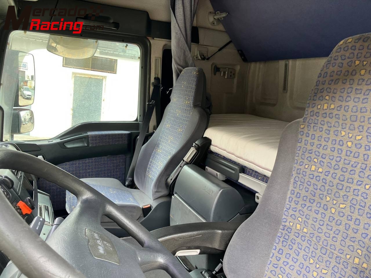 Camion man 460 + semirremolque taller-vivienda para carreras motos/quads