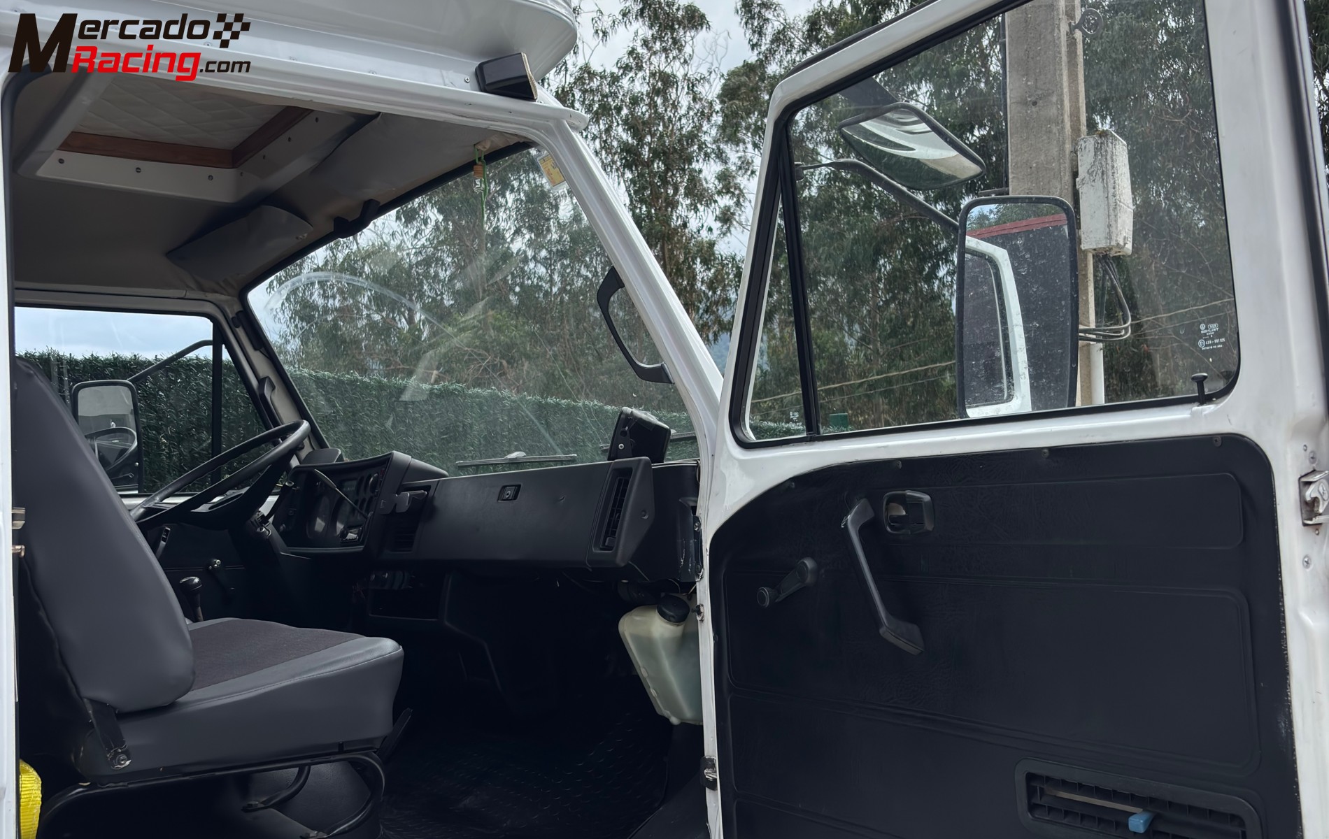 Camión man 6100f asistencia 