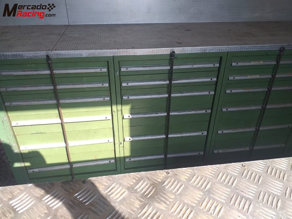 Camión de asistencia iveco 160/240