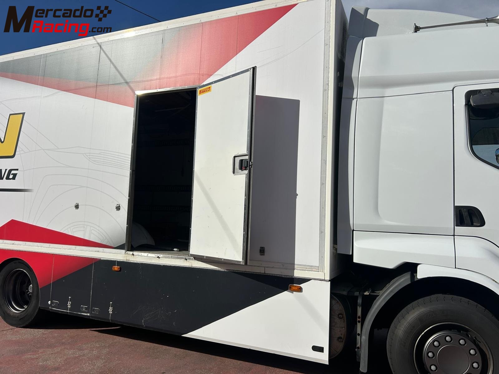 Camion asistencia renault premium 460.26 6x2