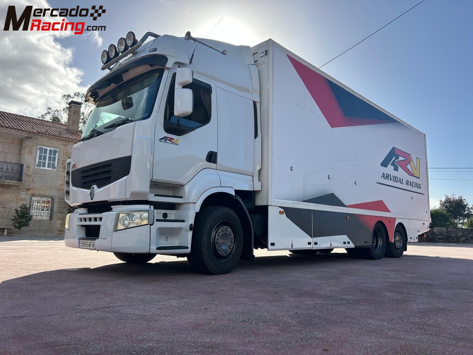 Camion asistencia renault premium 460.26 6x2