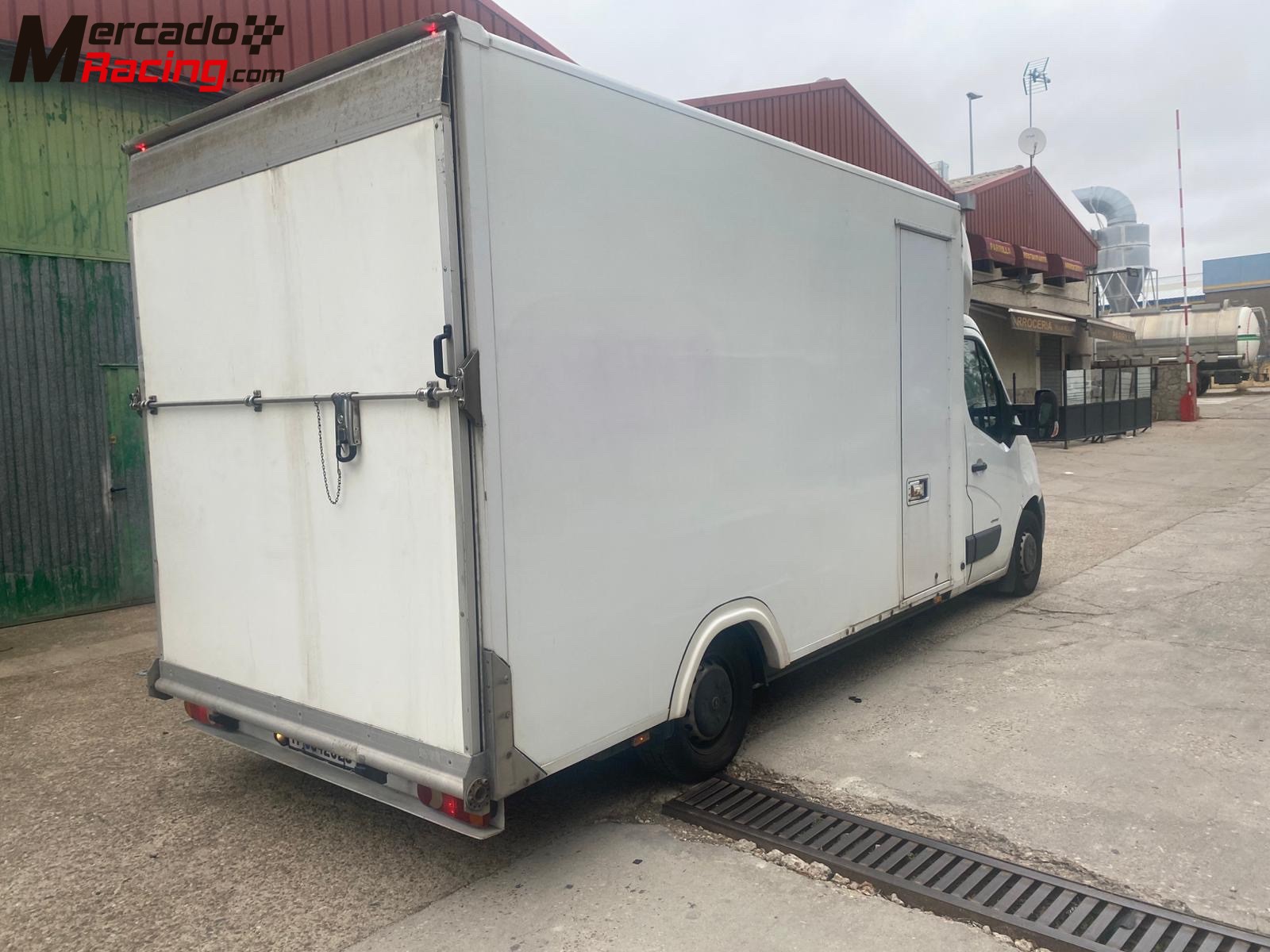 Opel movano 150cv carrozado