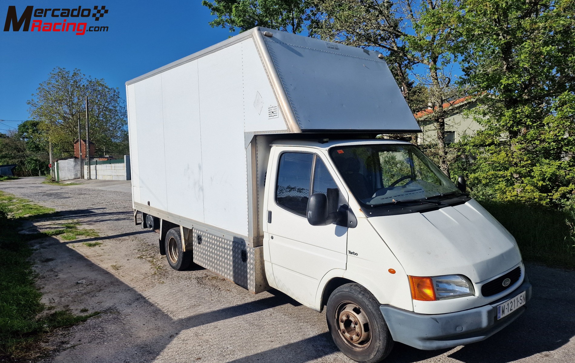 Ford transit asistencia