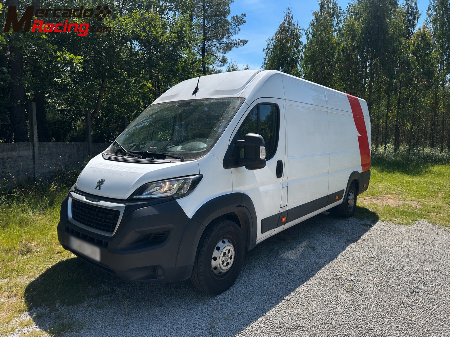 Furgón asistencia peugot boxer 2022