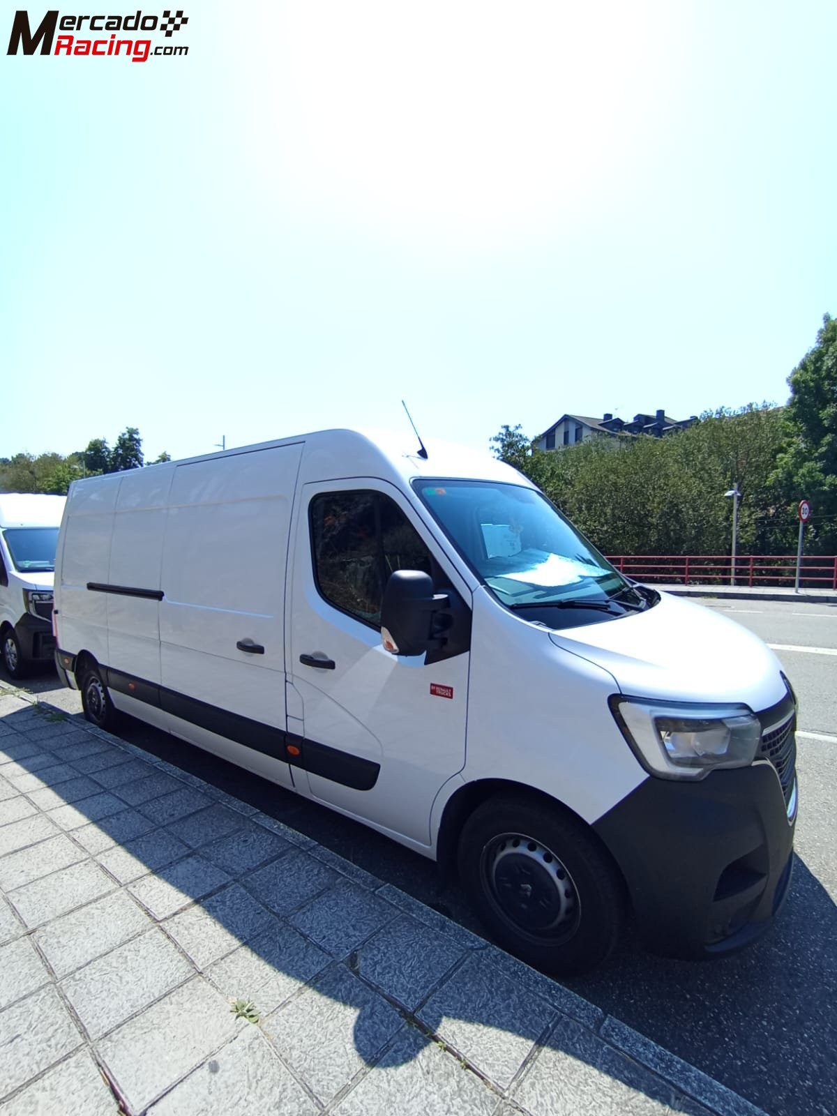 Se vende renault master 