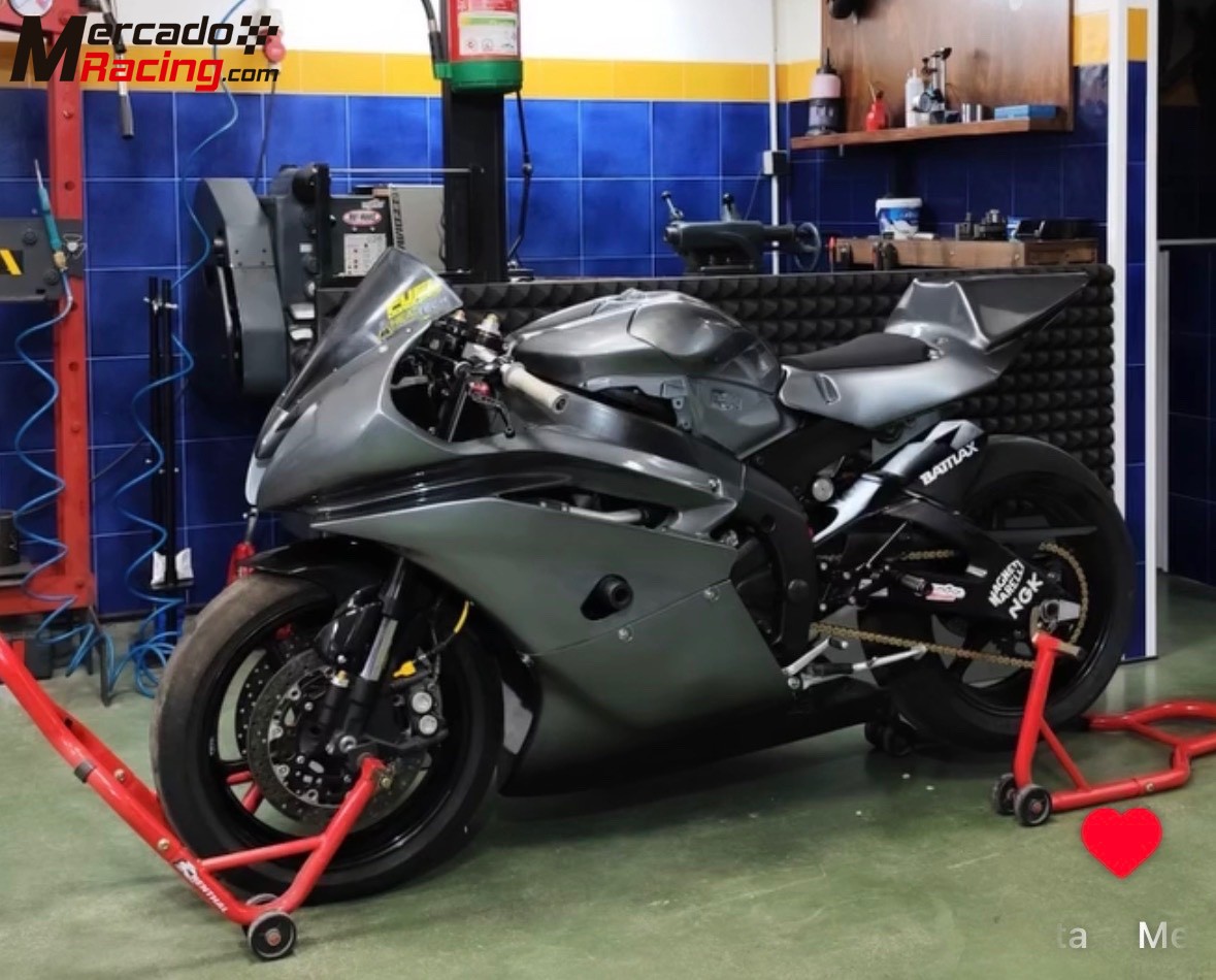 Yamaha r6r