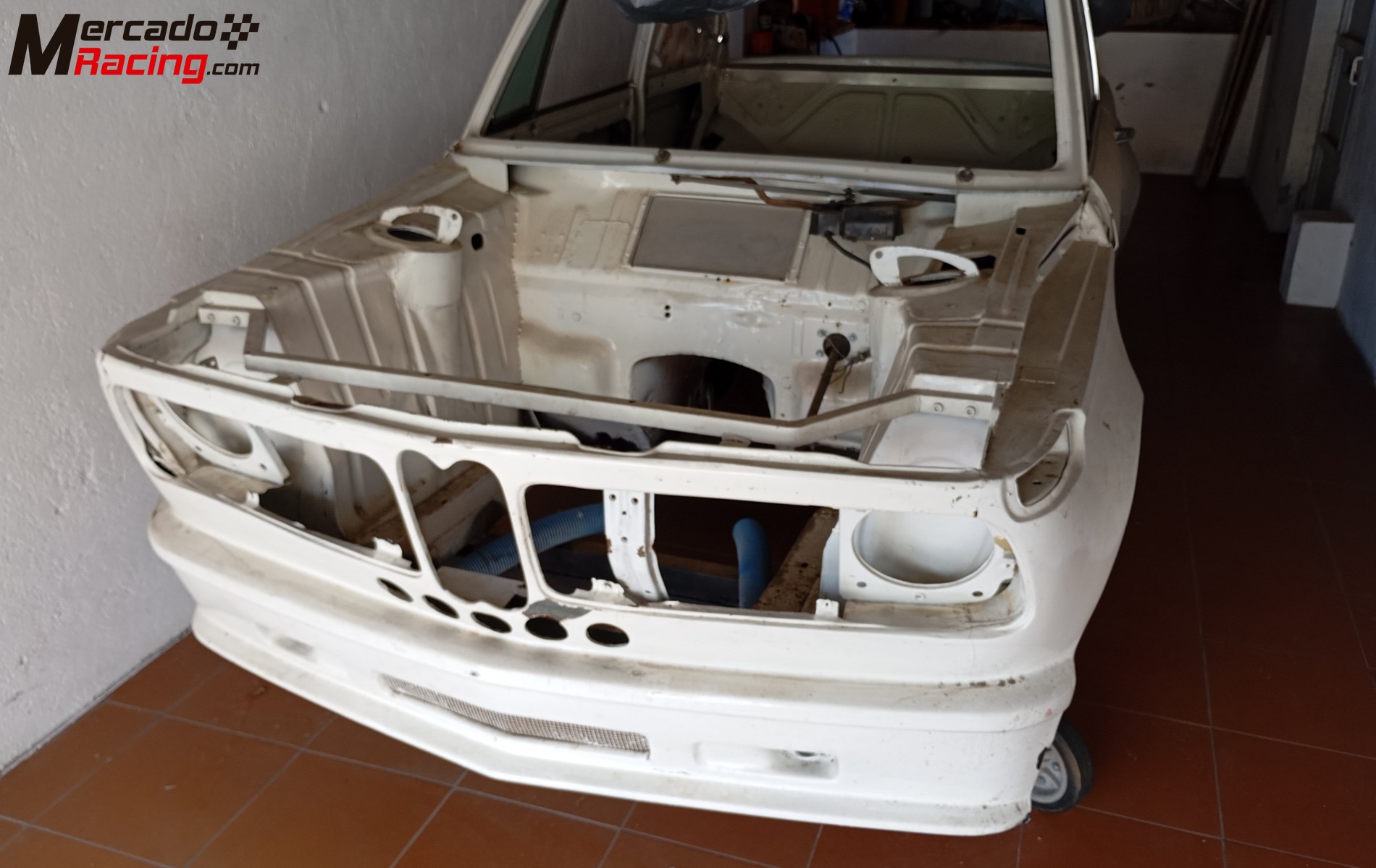 Carroceria bmw 2002