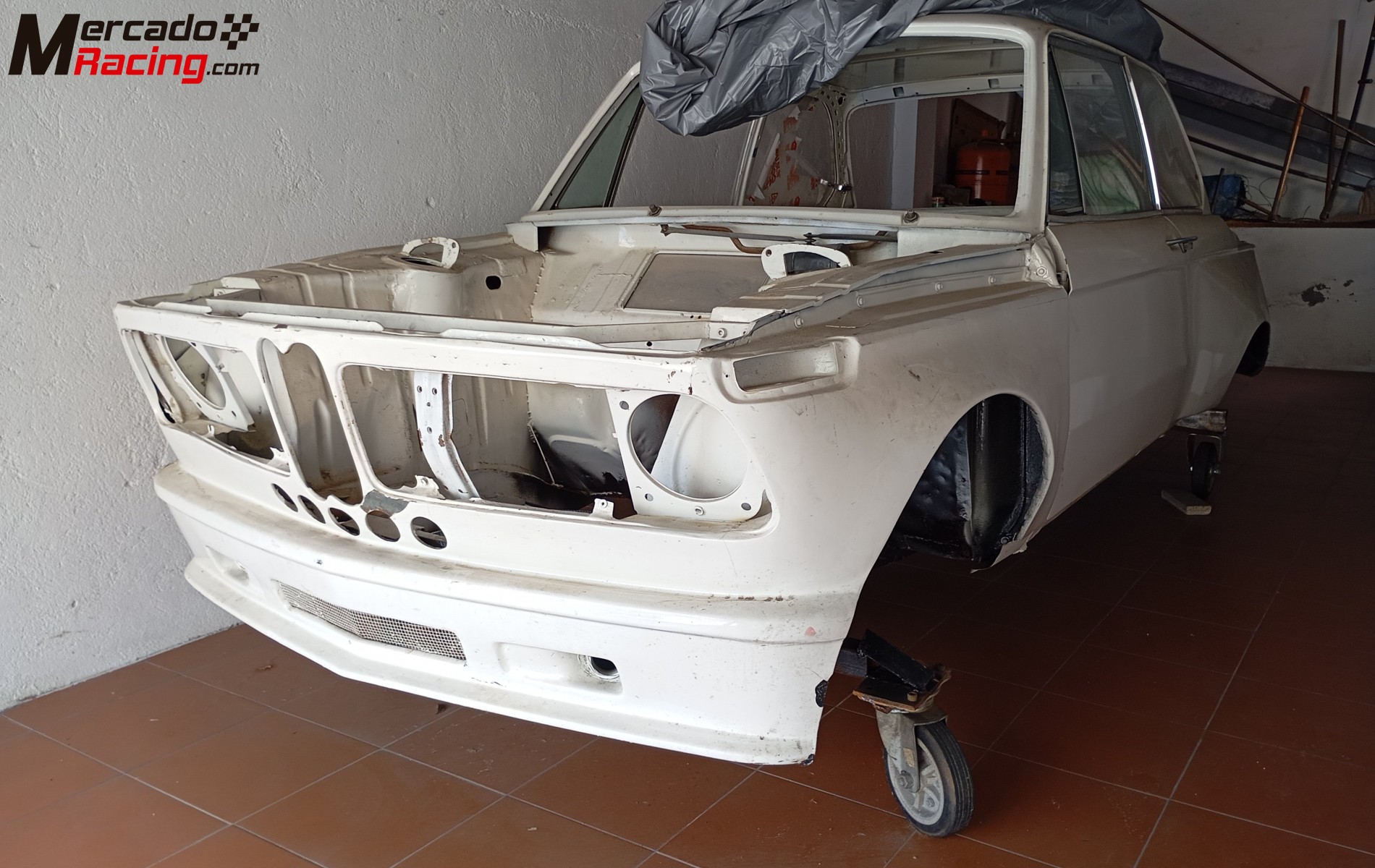 Carroceria bmw 2002