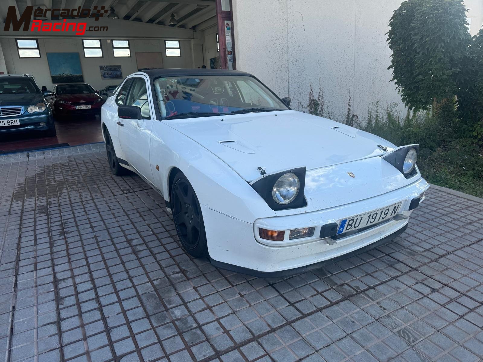 Porsche 944 targa 1982