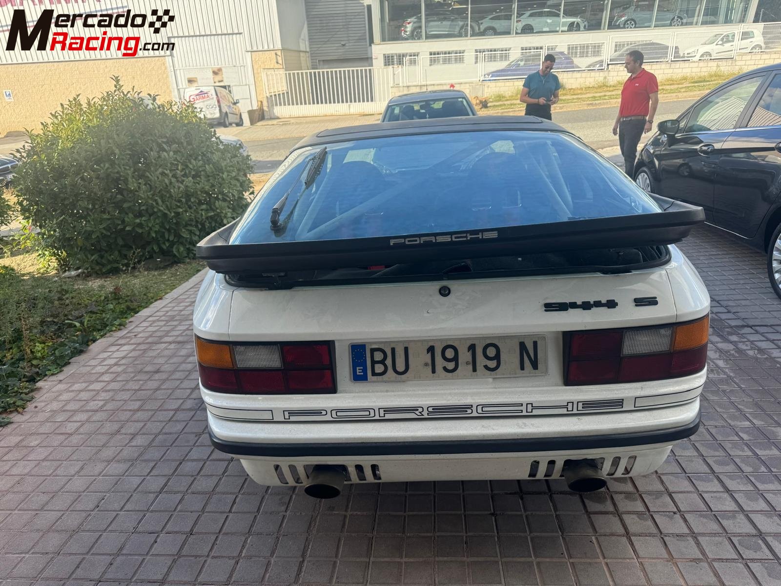 Porsche 944 targa 1982