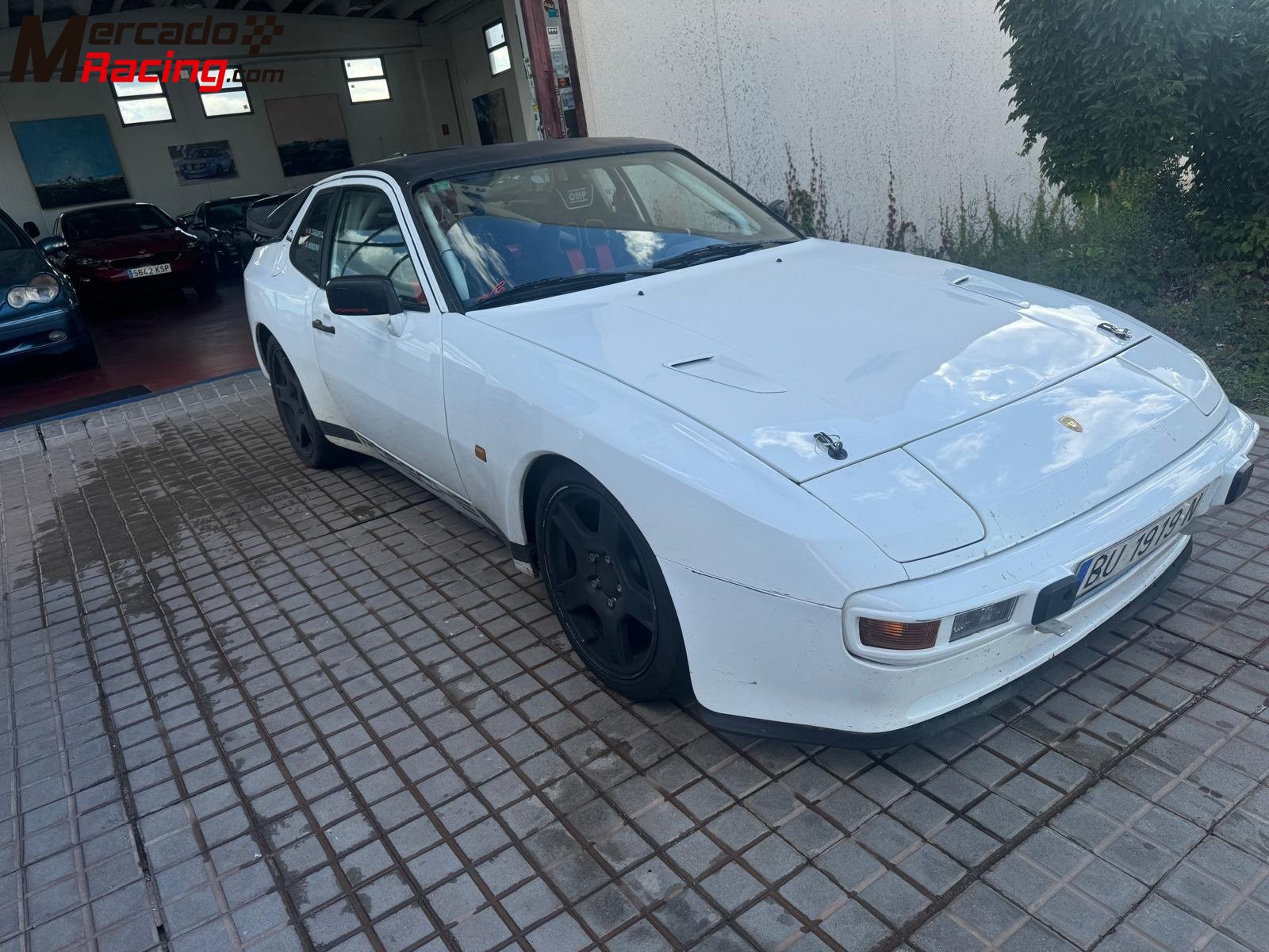 Porsche 944 targa 1982