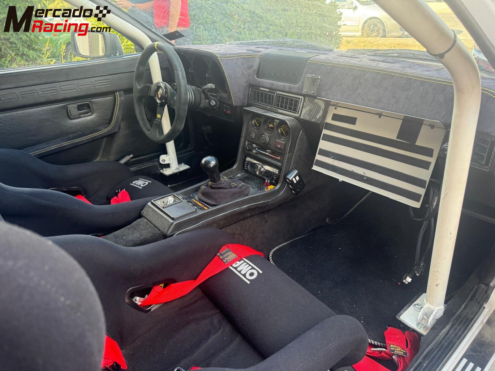 Porsche 944 targa 1982