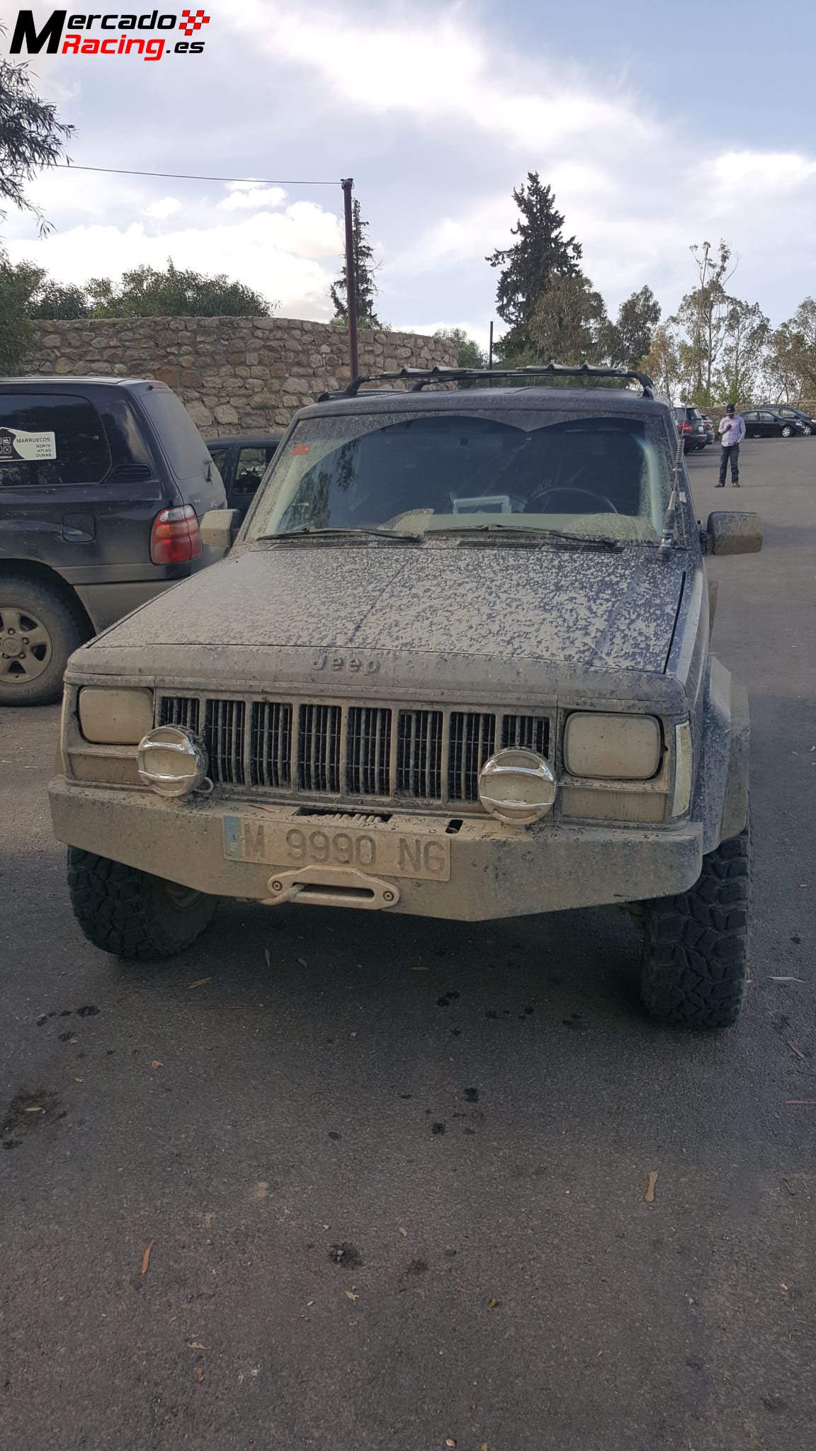 Jeep cherokee dakar marruecos