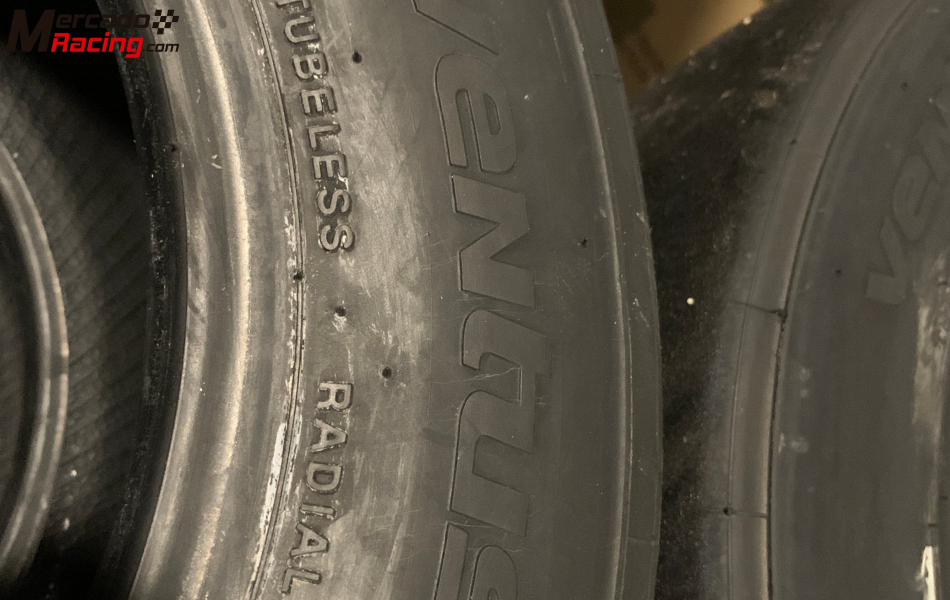 Neumáticos hankook c92h 180/55 r13 al 90% de vida aproximada