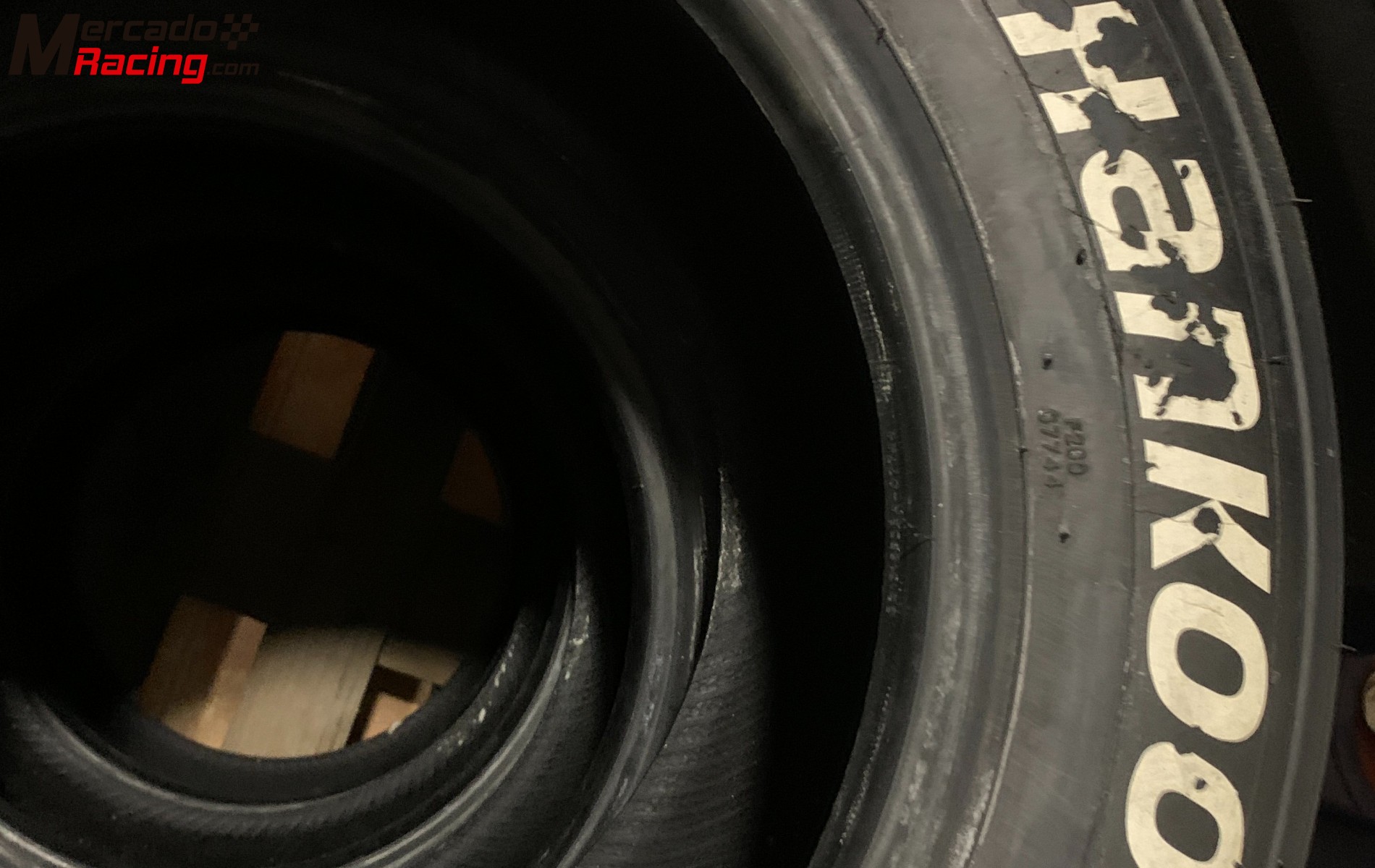 Neumáticos hankook c92h 180/55 r13 al 90% de vida aproximada