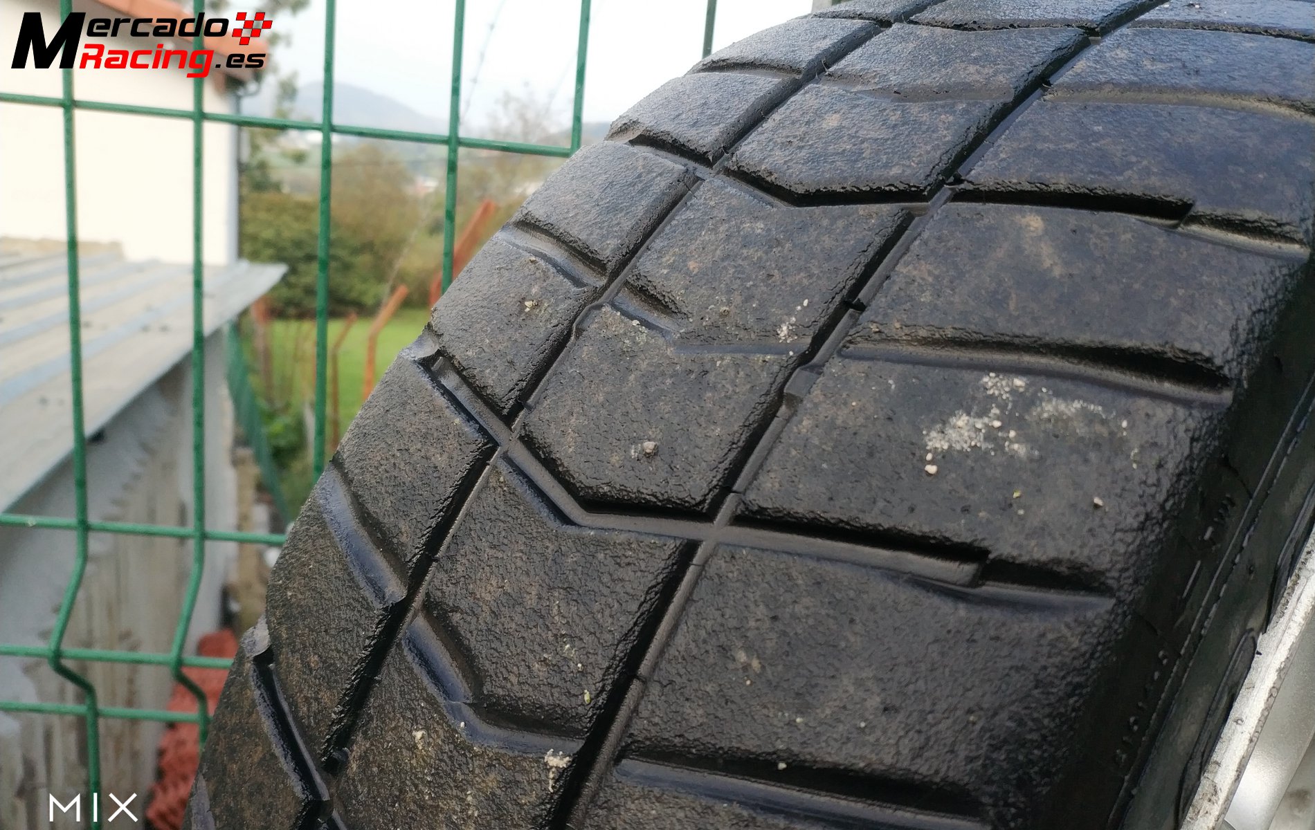 Neumáticos 15 asfalto seco y agua mojado
