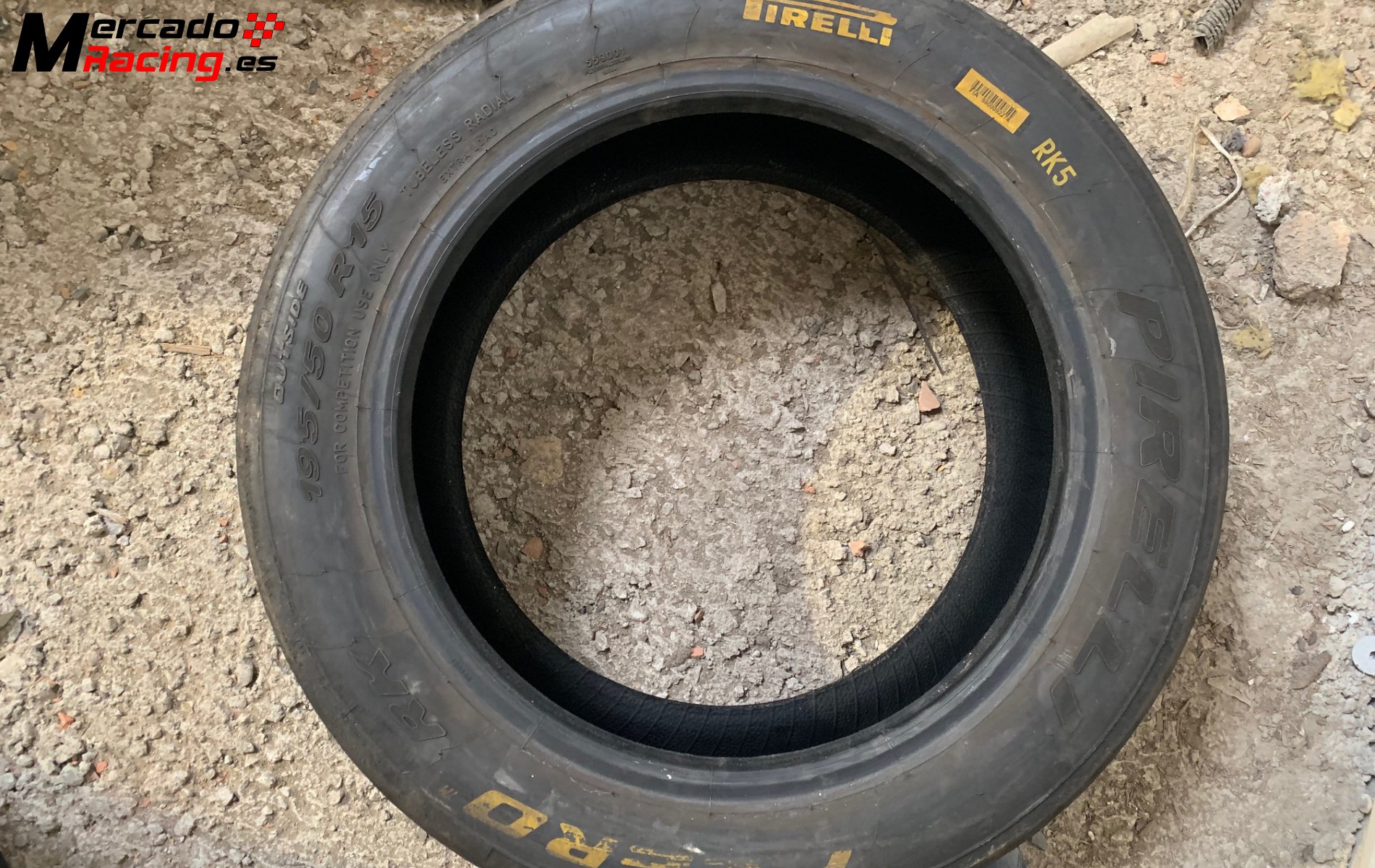 4 slicks pirelli 15 