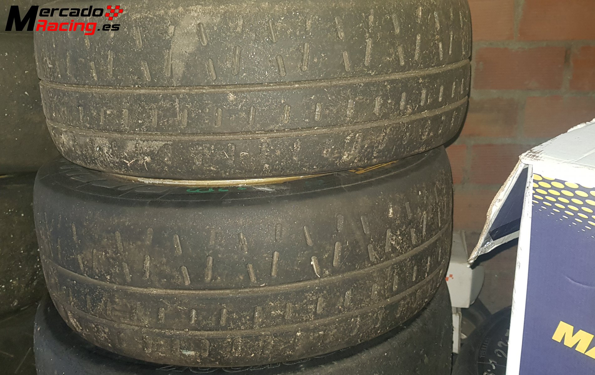 Se venden lote de neumaticos pirelli