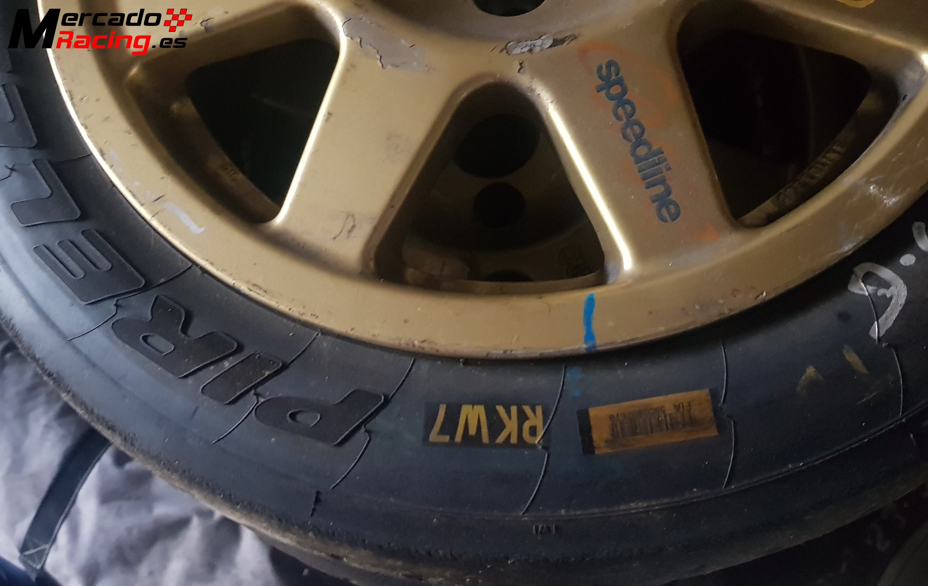 Se venden lote de neumaticos pirelli