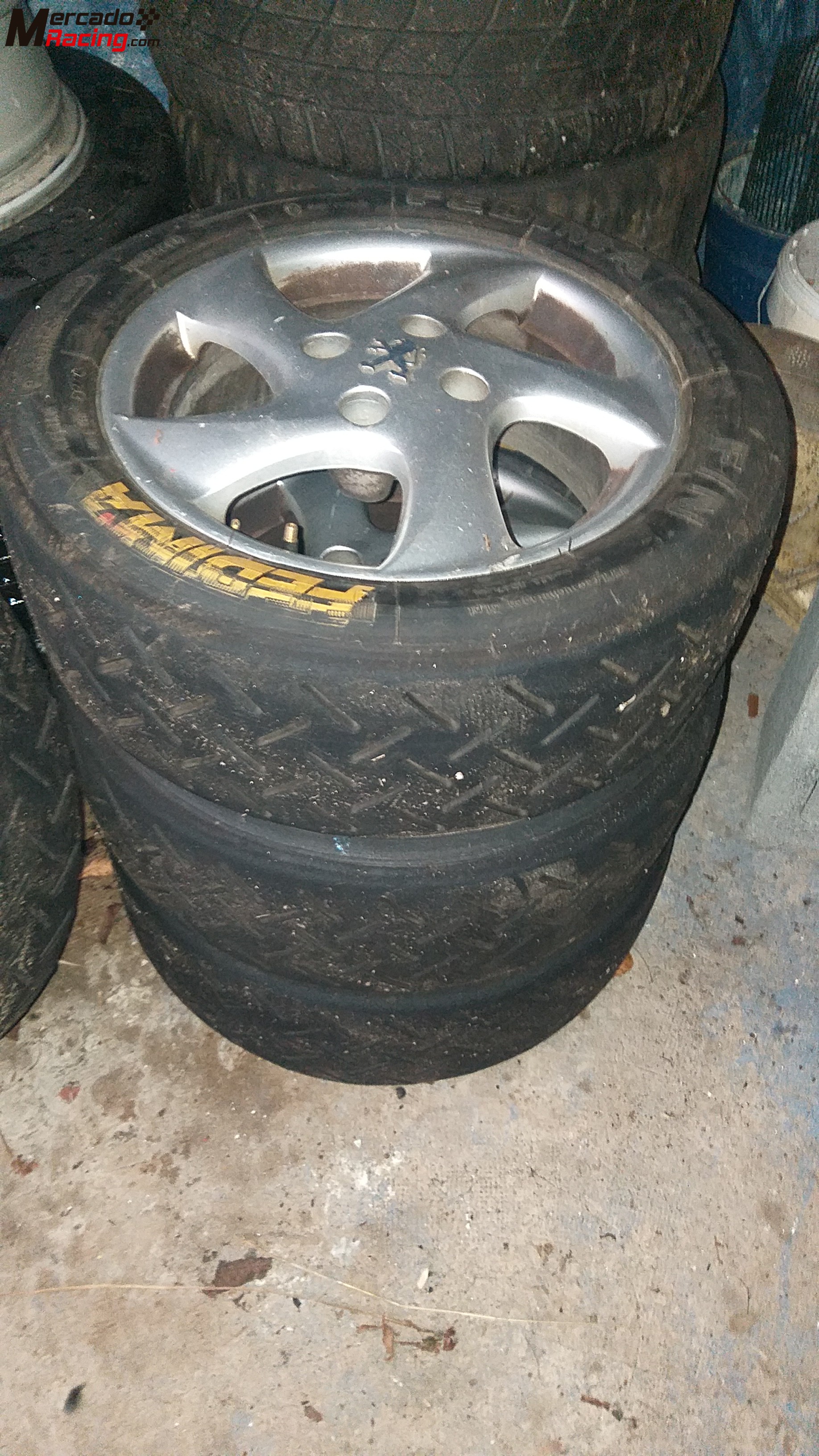 Vendo neumaticon fedima con llanta
