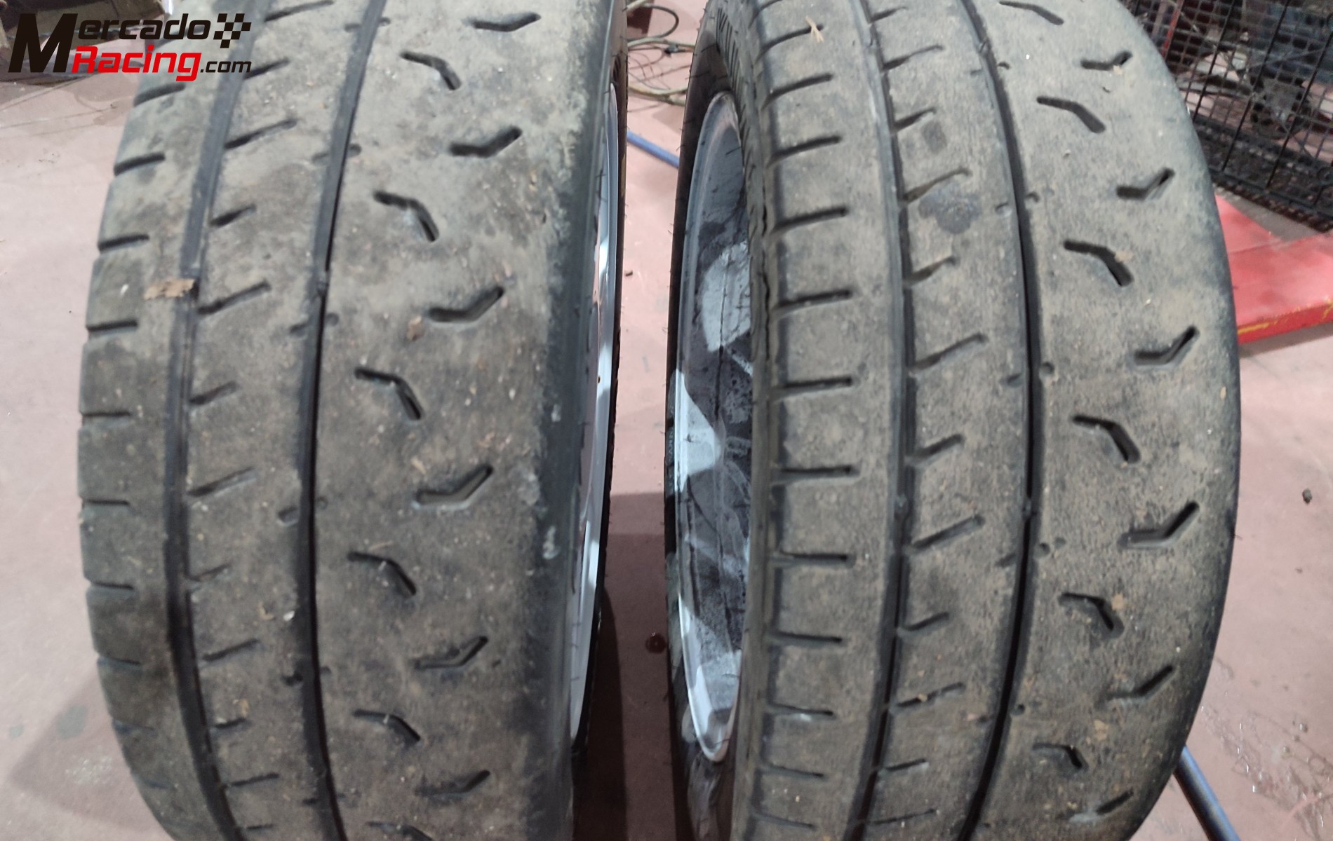 Slicks kumho k61