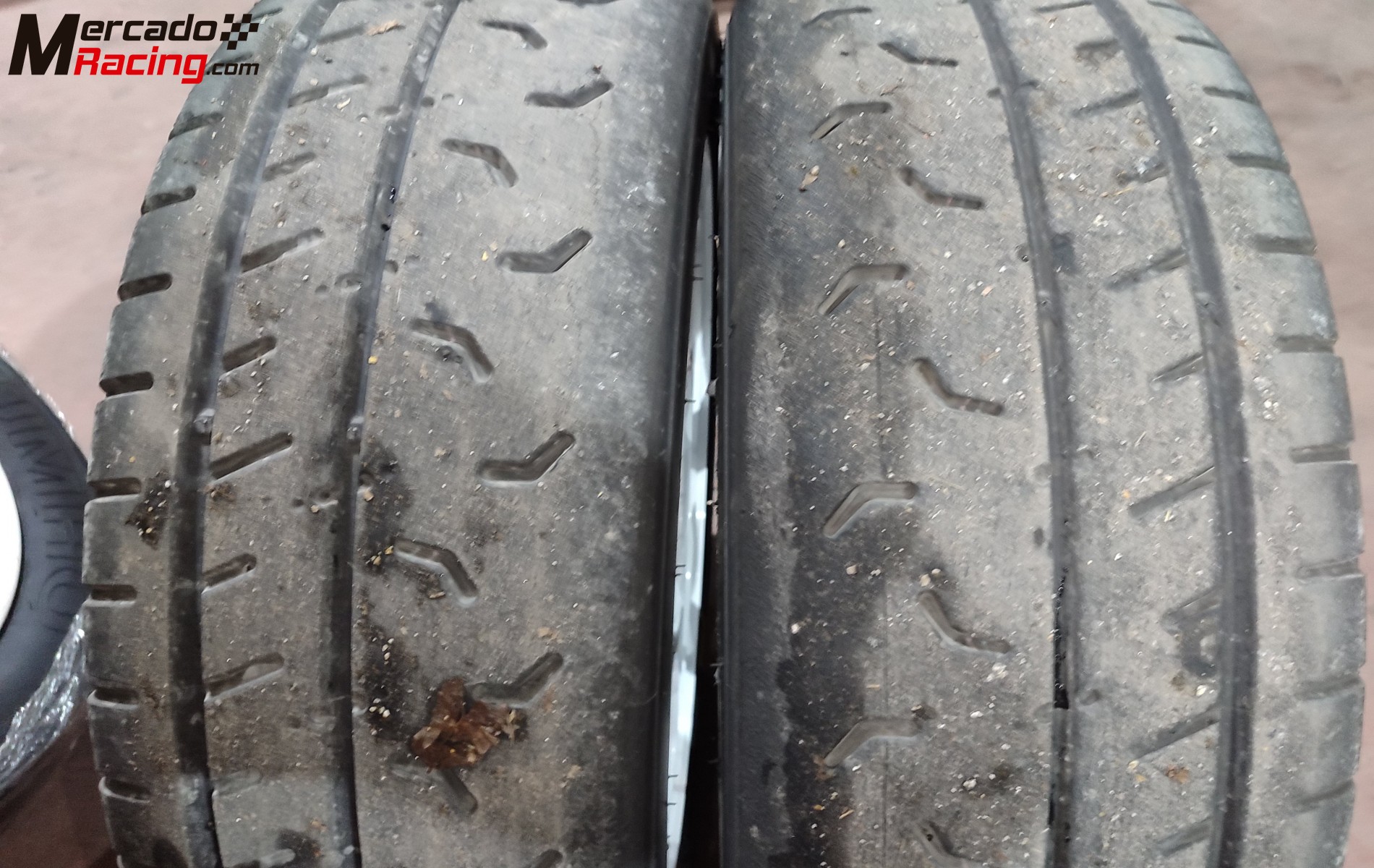 Slicks kumho k51