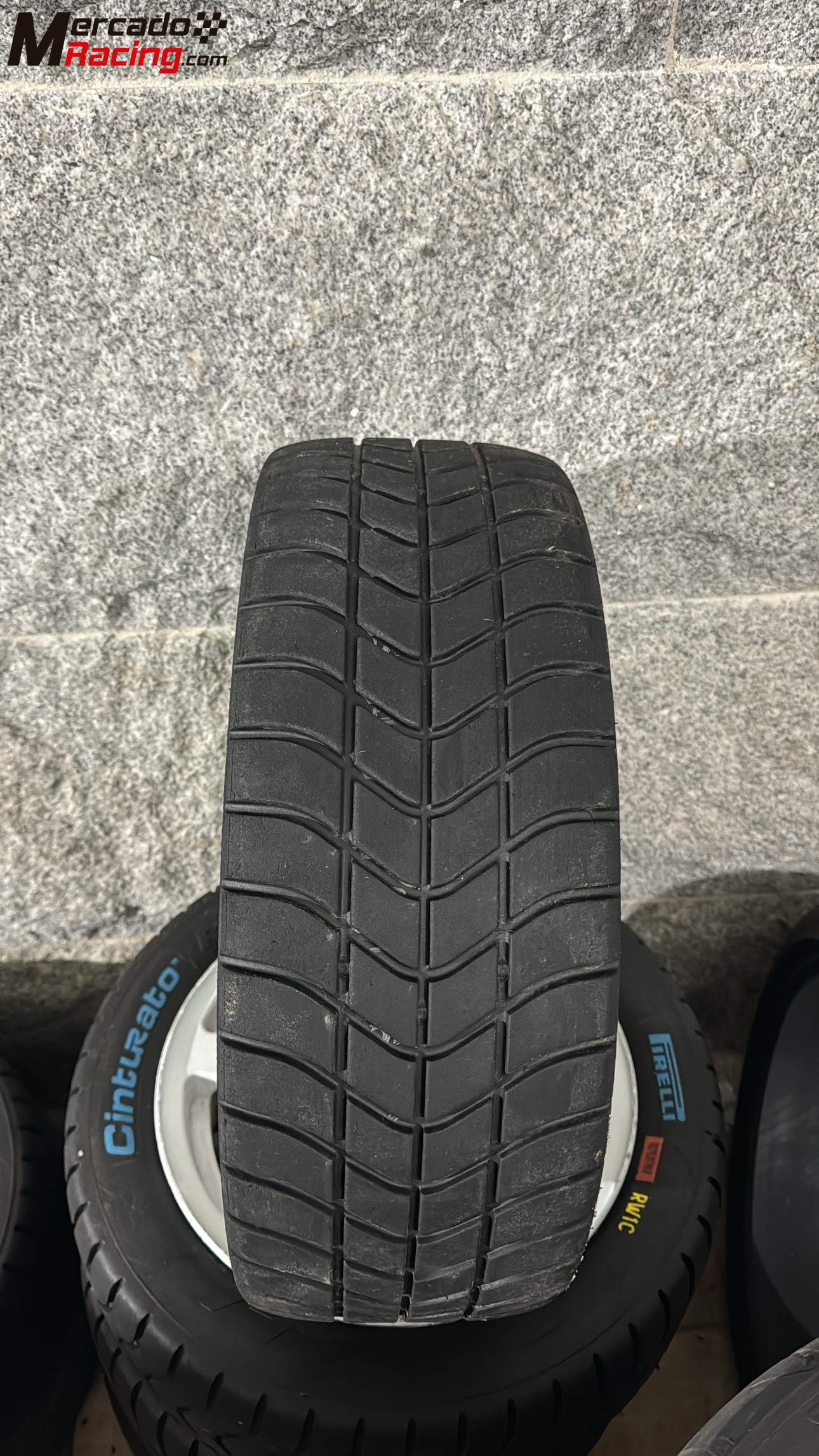 Pirellis 15