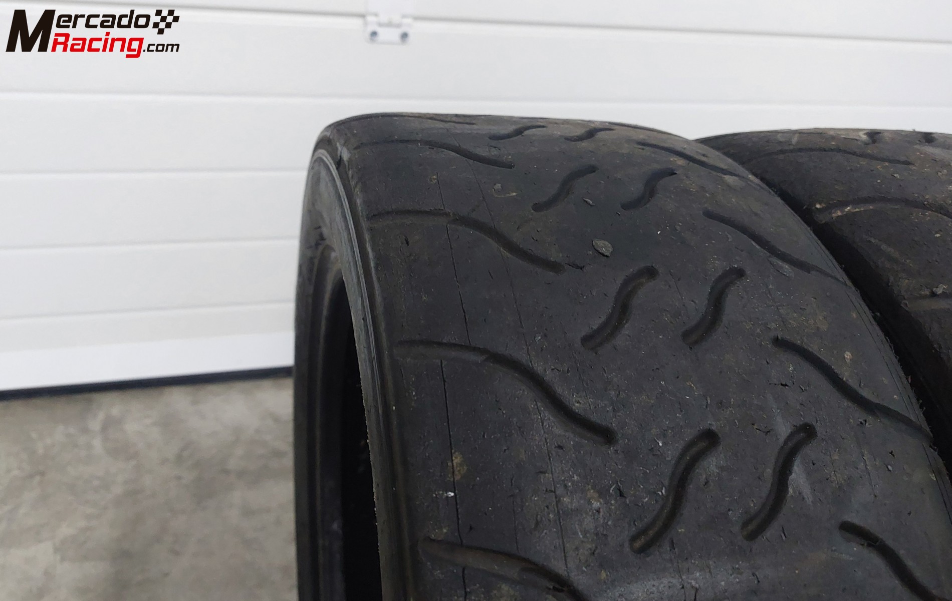 2 slick hankook 15 t71