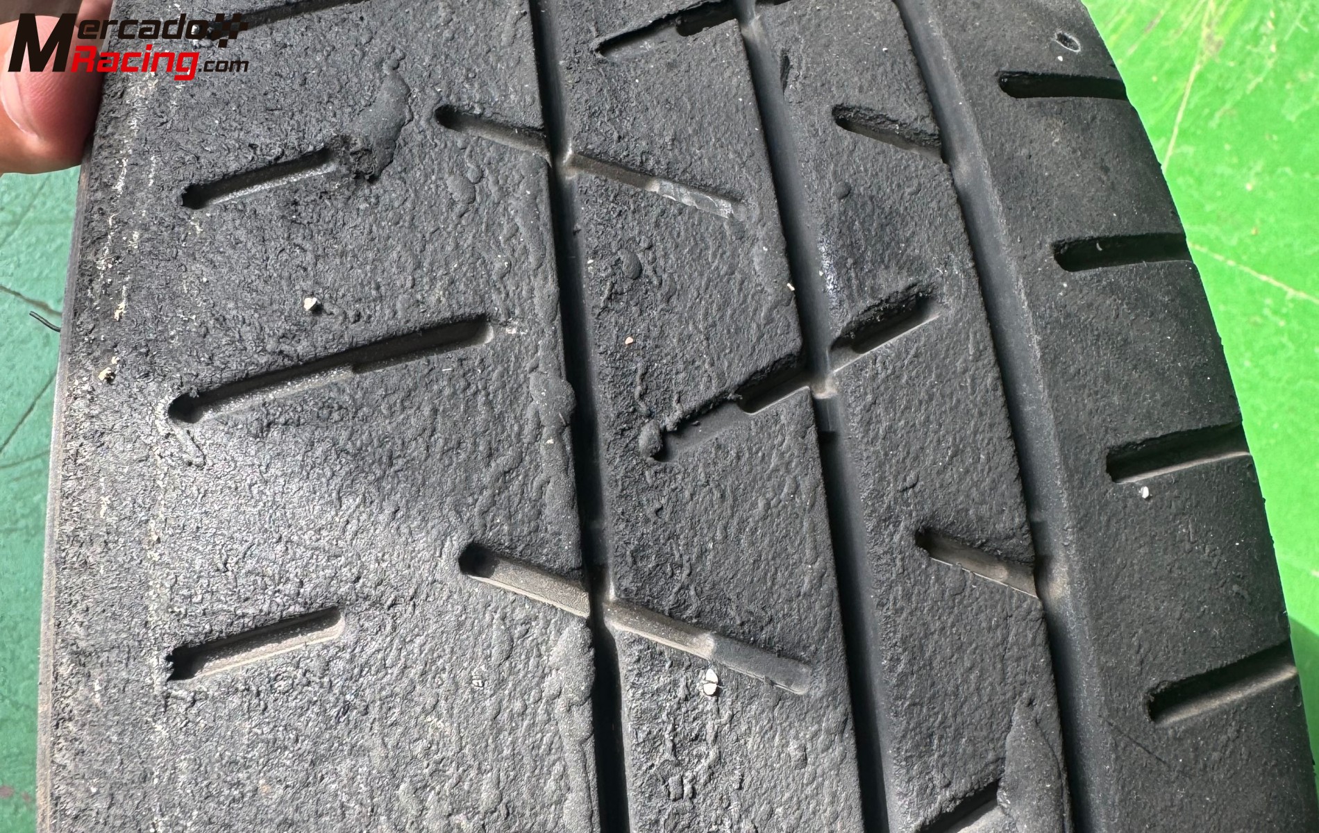 Se venden hankook en 15 de este año en muy buen estado! 