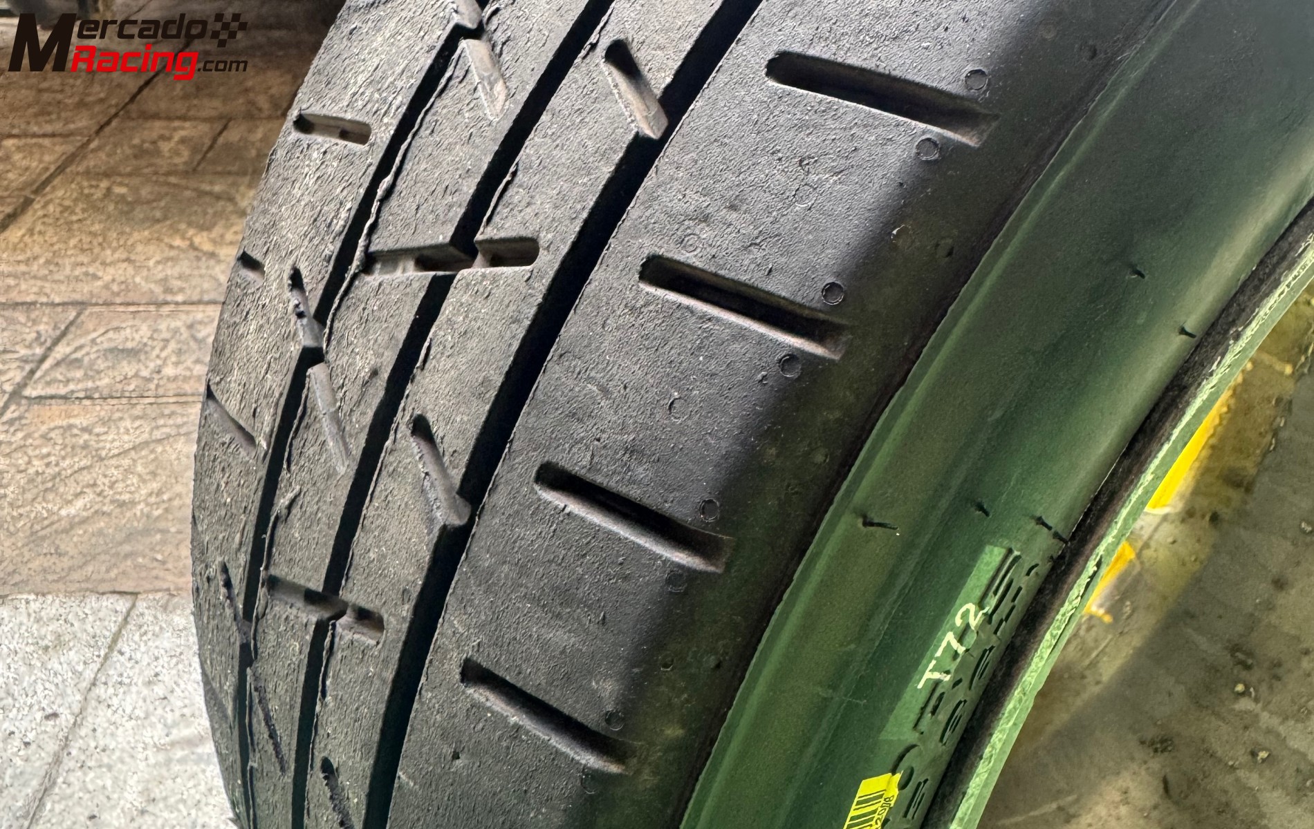 Se venden hankook en 15 de este año en muy buen estado! 