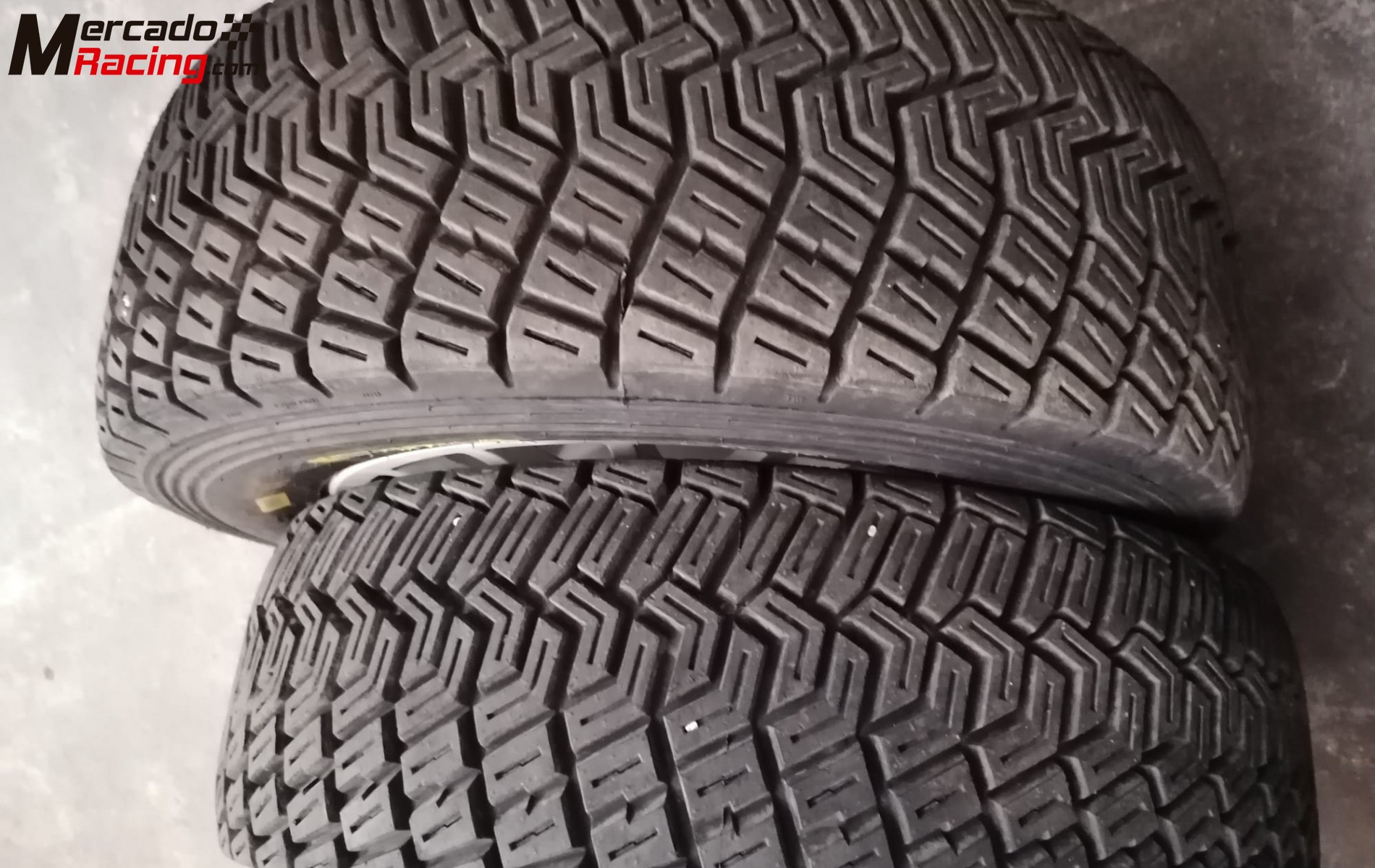 Neumaticos pirelli tierra