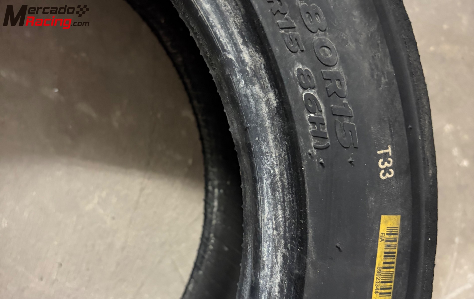 2 slicks hankook 15”- t33