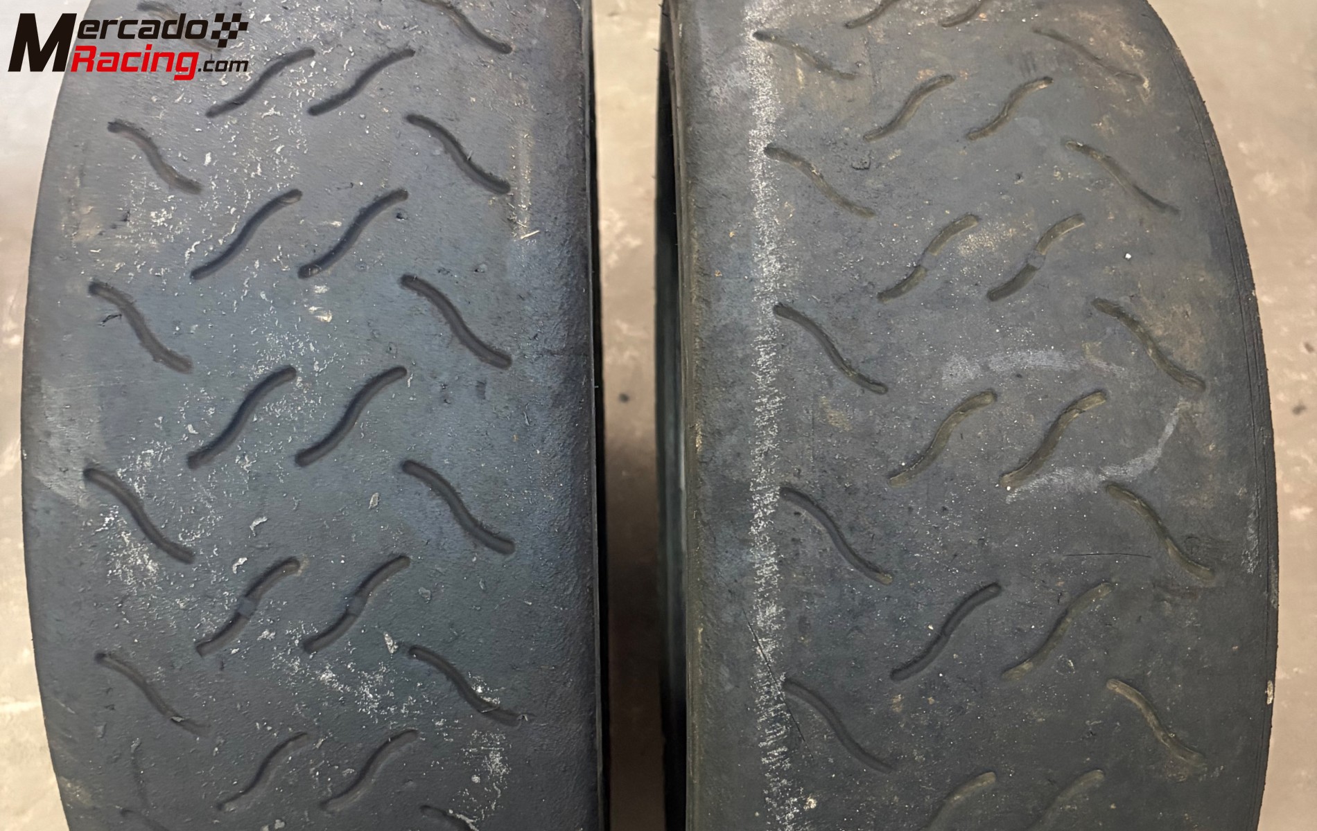 2 slicks hankook 15” - t51