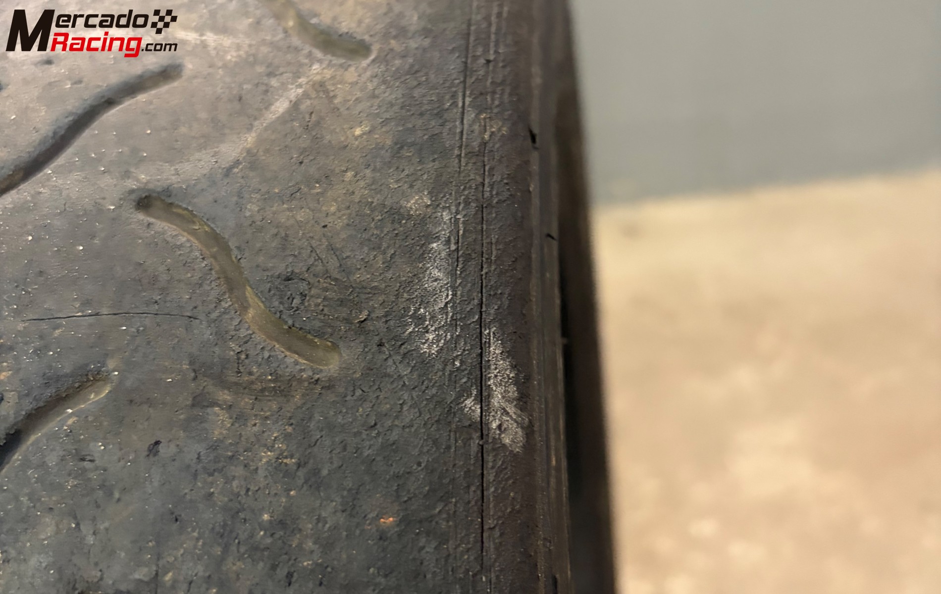 2 slicks hankook 15” - t51