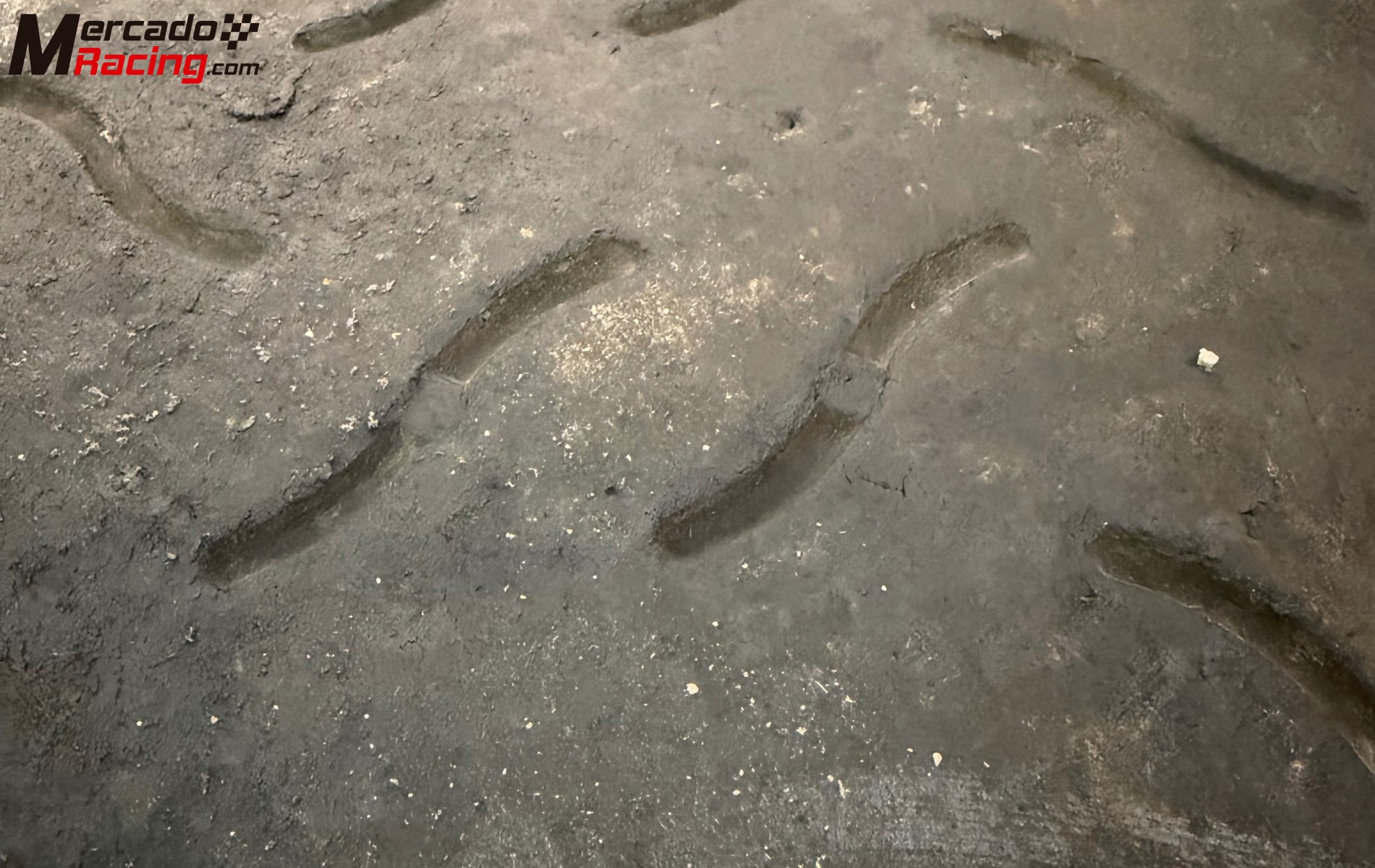 2 slicks hankook 15” - t51