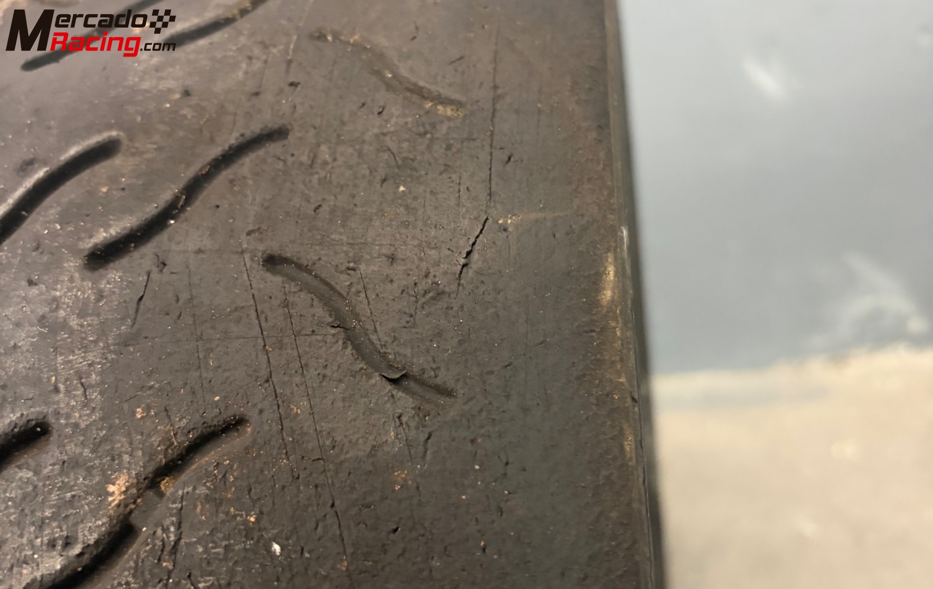 2 slicks hankook 15” - t71