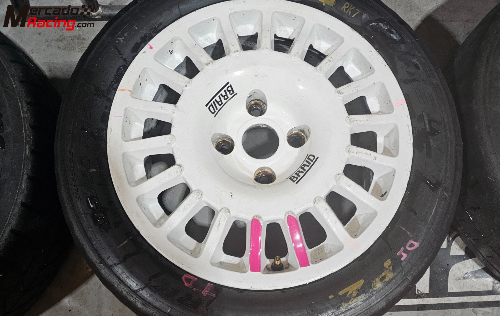 Pirelli varios compuestos